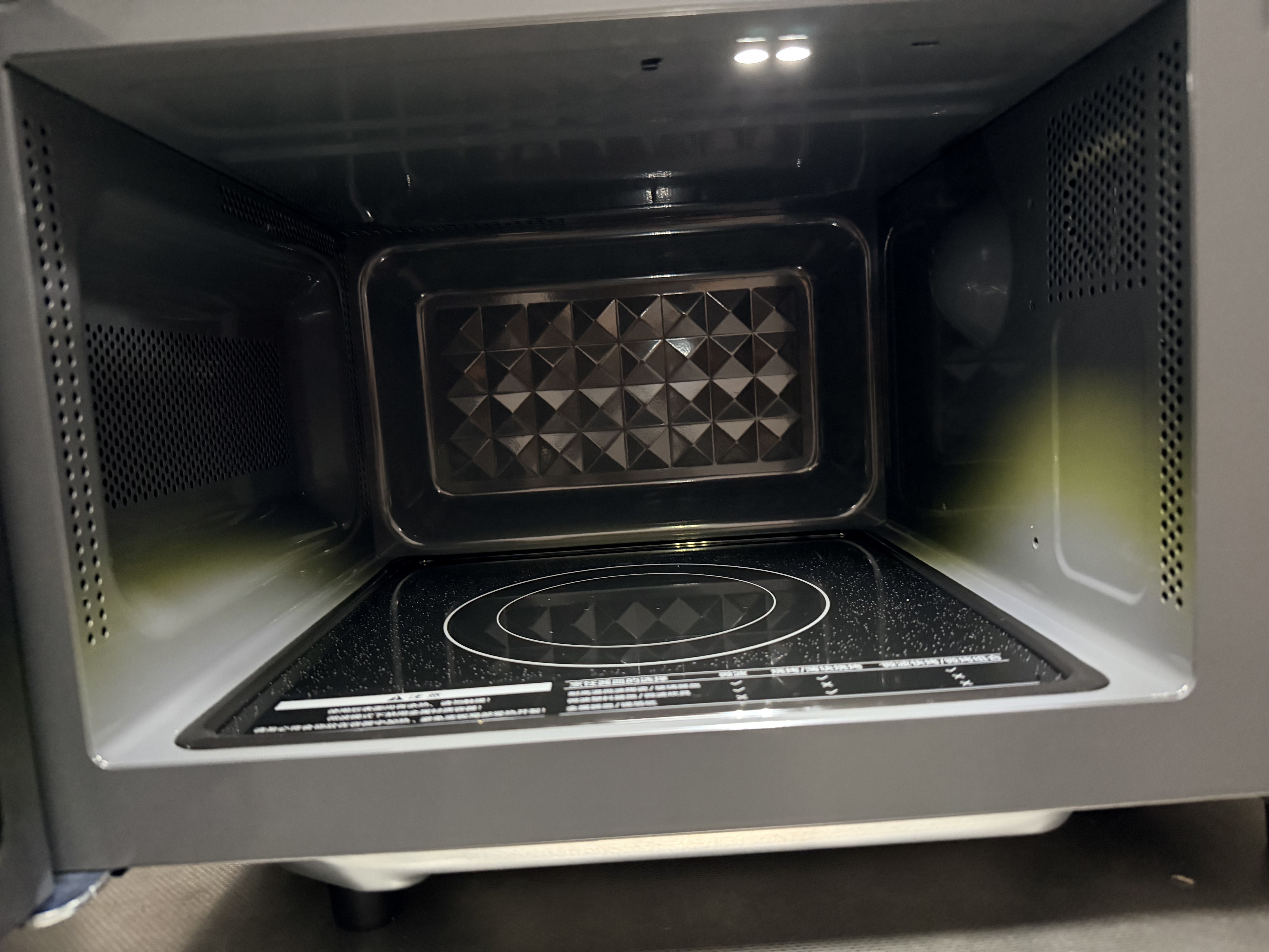 美的（Midea）家用一级能效变频微波炉800W速热省电 12项智能菜单 钻石背板易洁PM20M3 实拍图