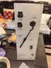 京选M3 Pro AI智能追踪自拍杆5米远距跟拍三轴防抖云台三脚架RGB灯效Vlog自动展开手机防抖云台 实拍图