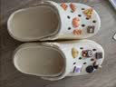 名创优品（MINISO）洞洞鞋女男款EVA夏外穿沙滩凉鞋防滑踩屎感情侣 卡其+趣味零食 实拍图