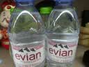 依云（evian）矿泉水 750ml*12瓶 饮用水 运动版高端矿泉水 法国进口 实拍图