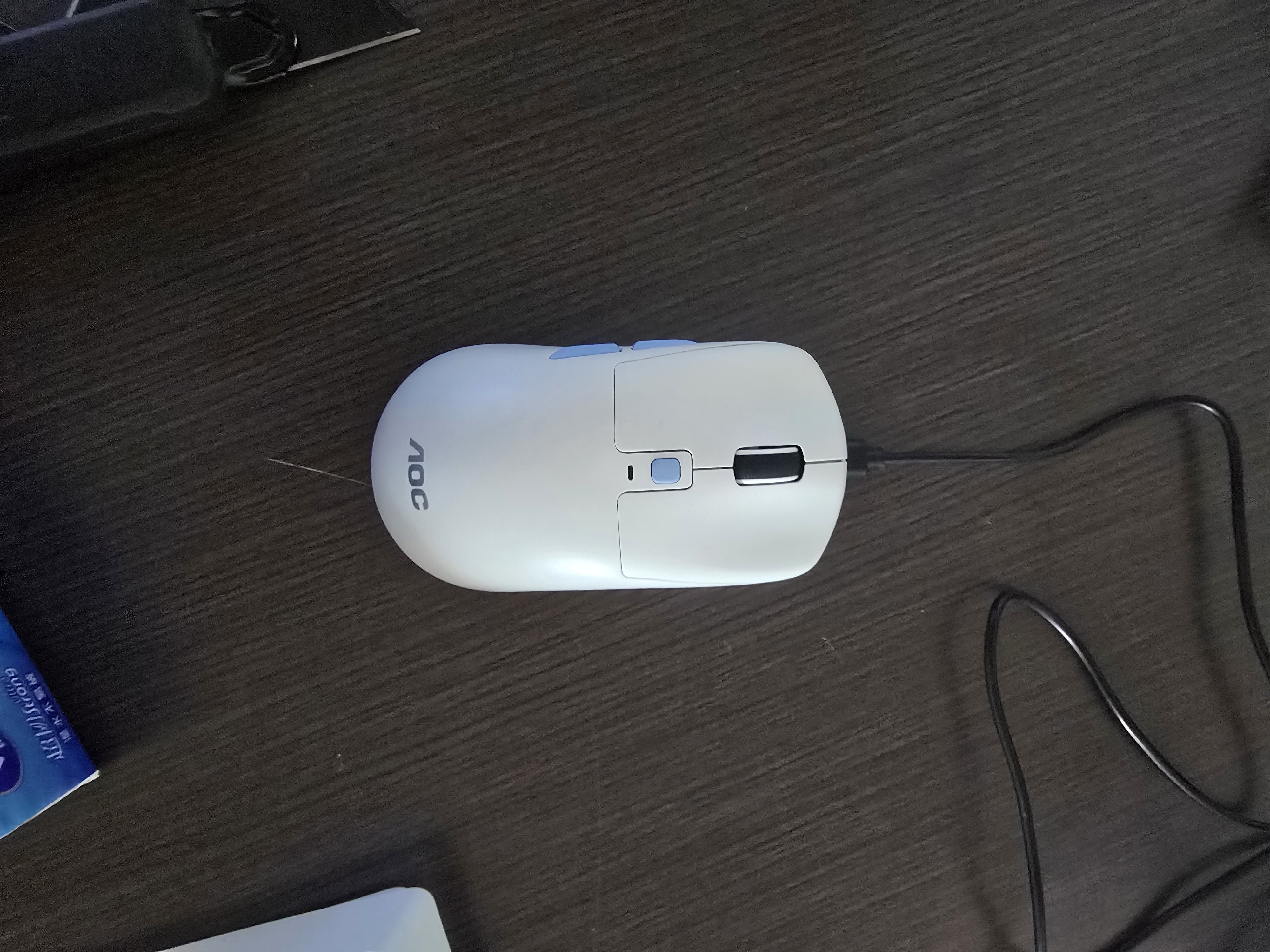AOC GKM100无线蓝牙机械键盘鼠标套装三模 客制化热插拔轴 键盘电竞游戏专用电脑办公 灰白绿青轴 实拍图