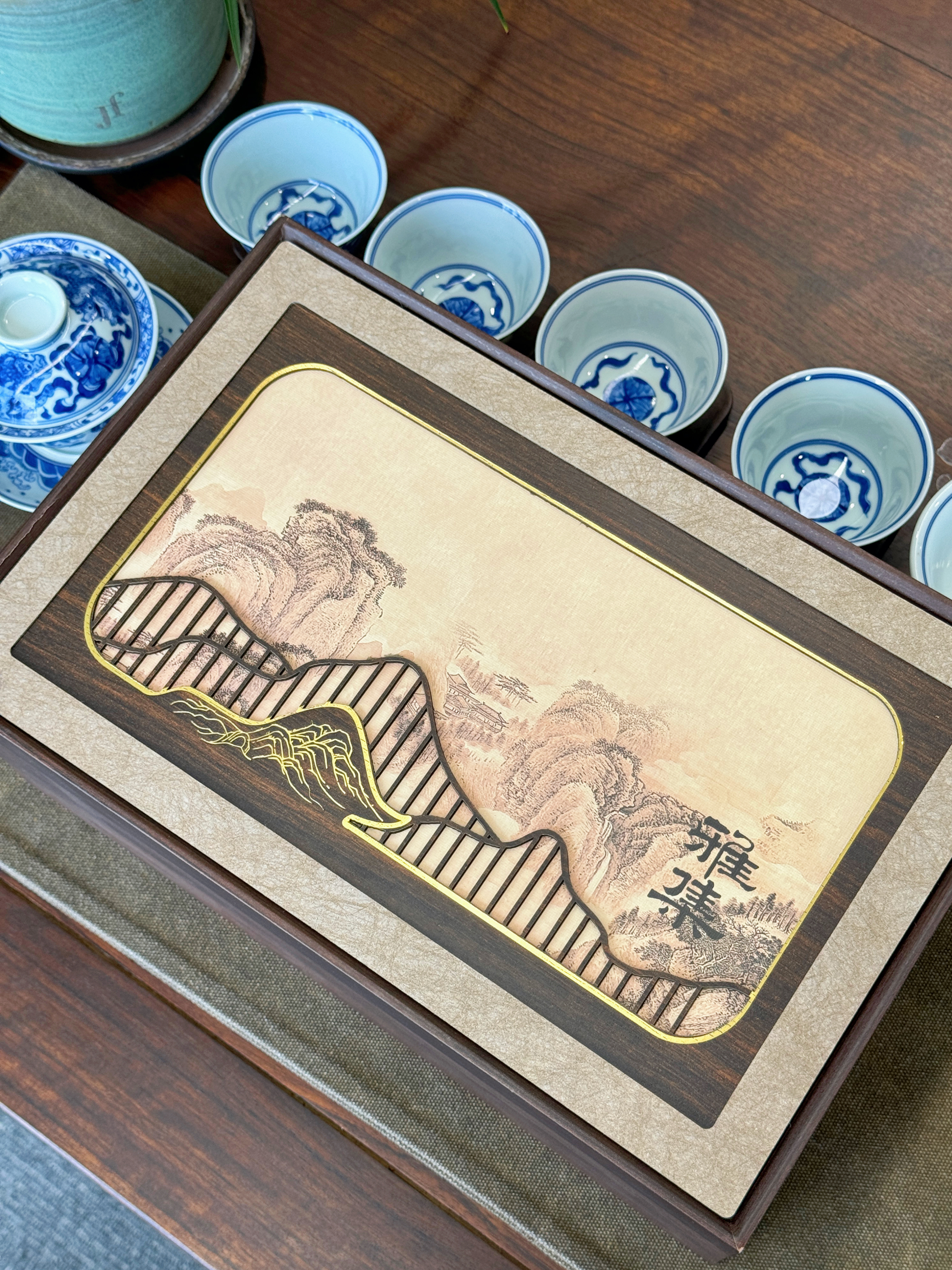 骏江南2026新茶洞庭山碧螺春明前特二级绿茶茶叶礼盒装送长辈节日送礼 实拍图