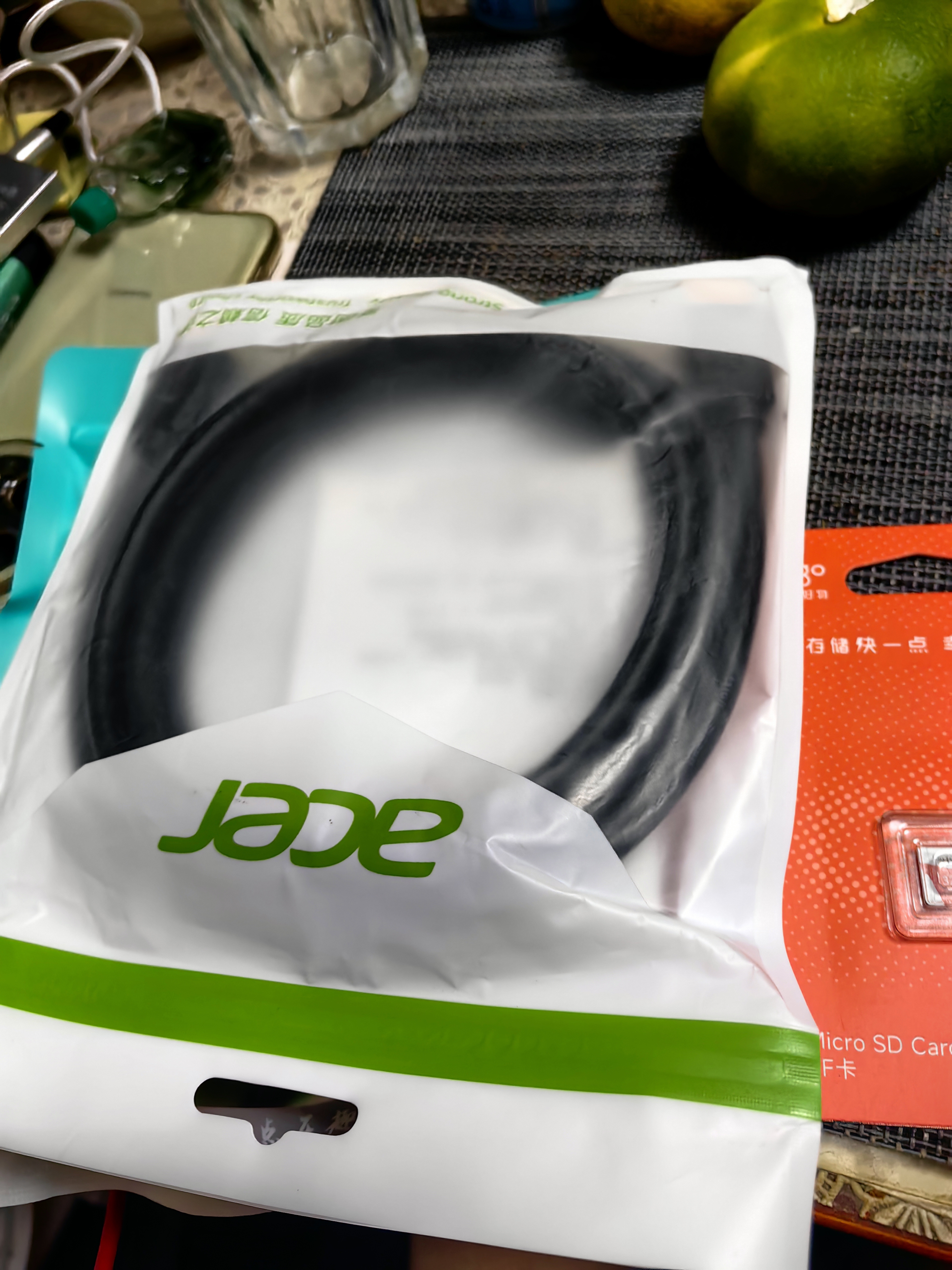 宏碁（acer）(acer)HDMI线2.0版 4K超高清线2米 3D视频线工程级 笔记本电脑显示器机顶盒电视投影仪数据连接线 实拍图