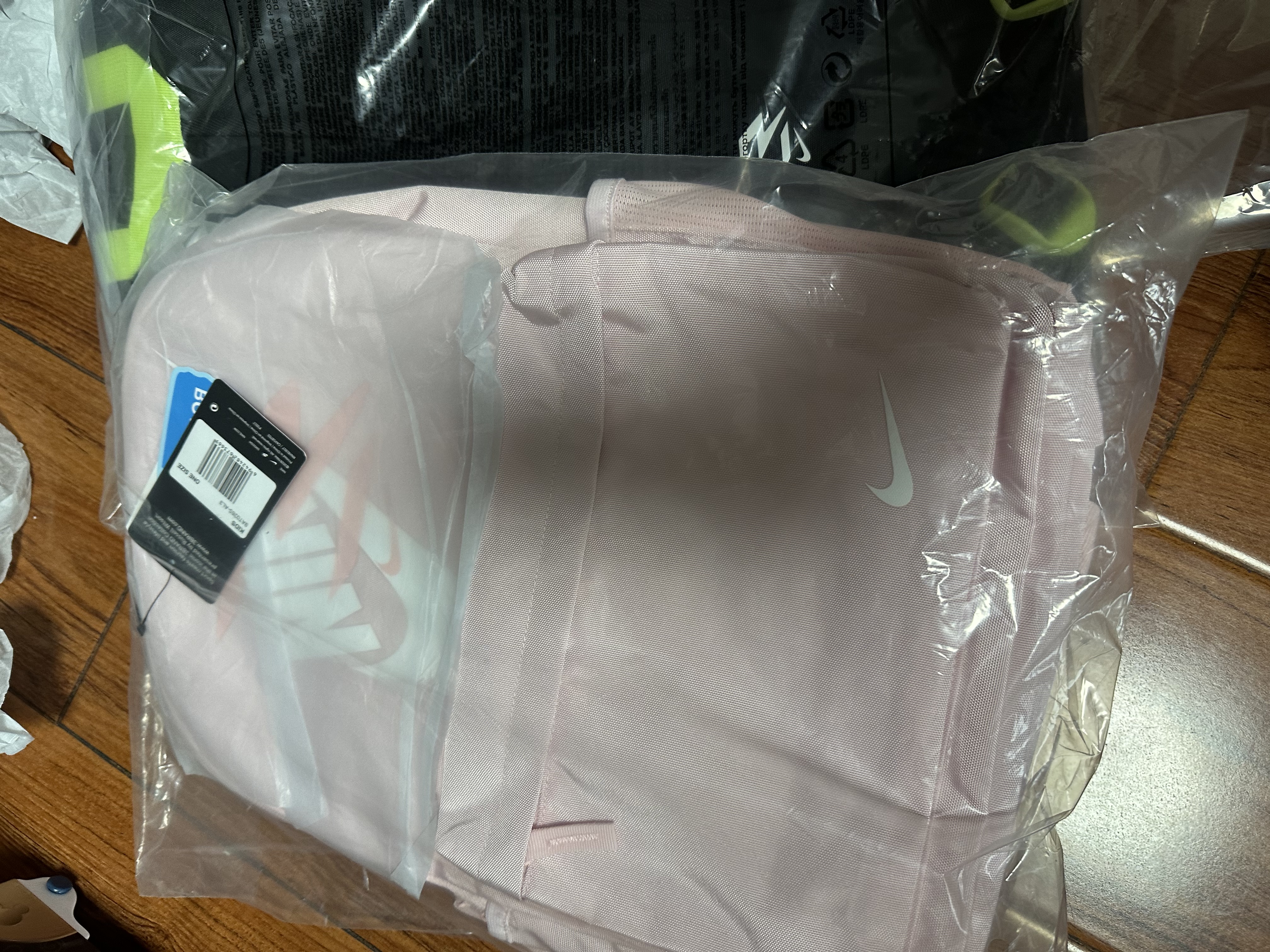 NIKE 3BRAND 耐克双肩包背包男女电脑包多口袋大容量青少年书包 藕粉色  约16L【29*40*14cm】-T026S 实拍图