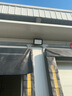 公牛（BULL）LED投光灯户外庭院工厂园林灯露营灯 IP65防水等级100W-6500K白光 实拍图