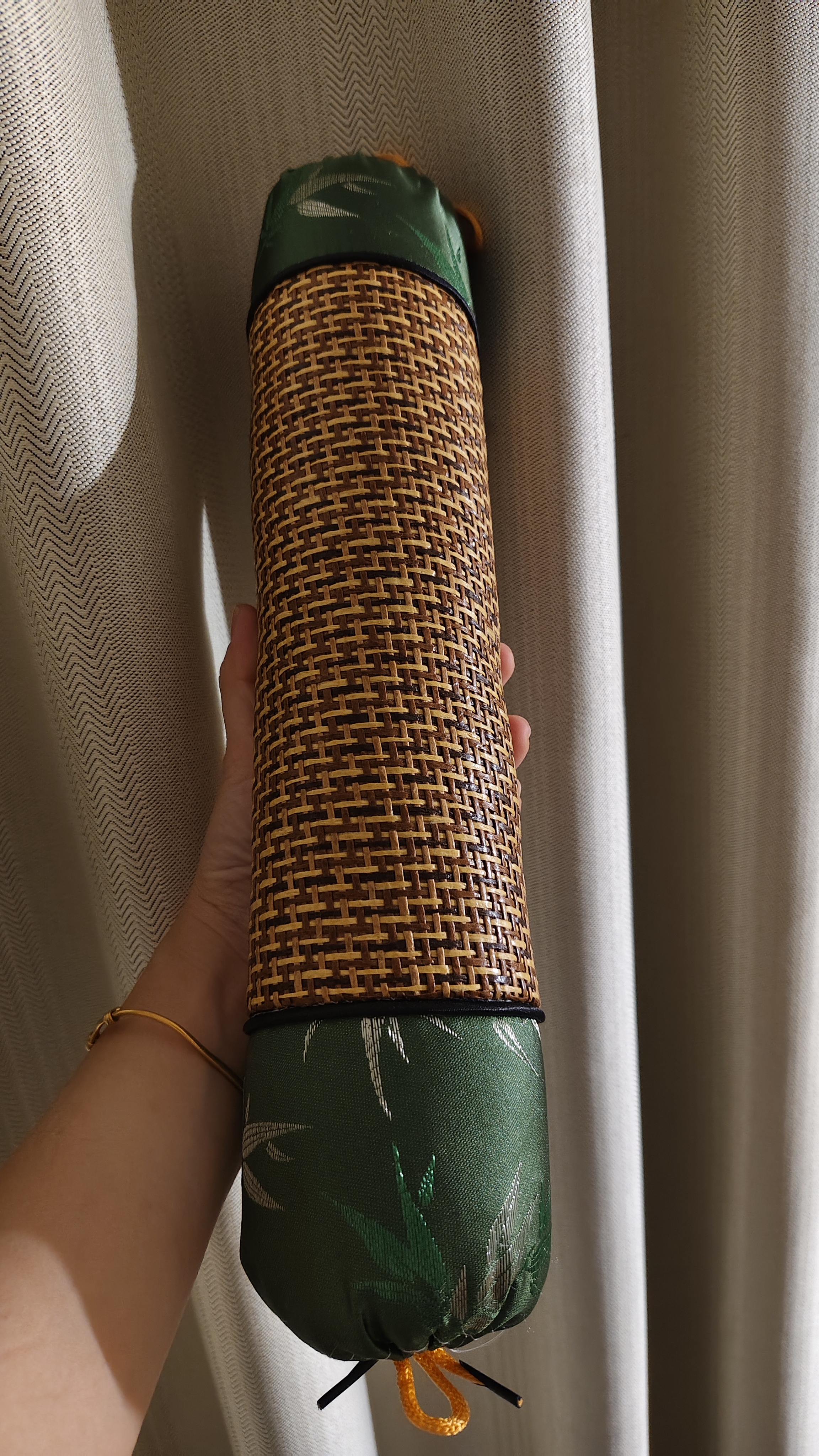 南京同仁堂凉席艾草颈椎枕夏季养生艾灸颈椎枕睡眠肩颈艾草凉枕可送礼凉席枕 实拍图