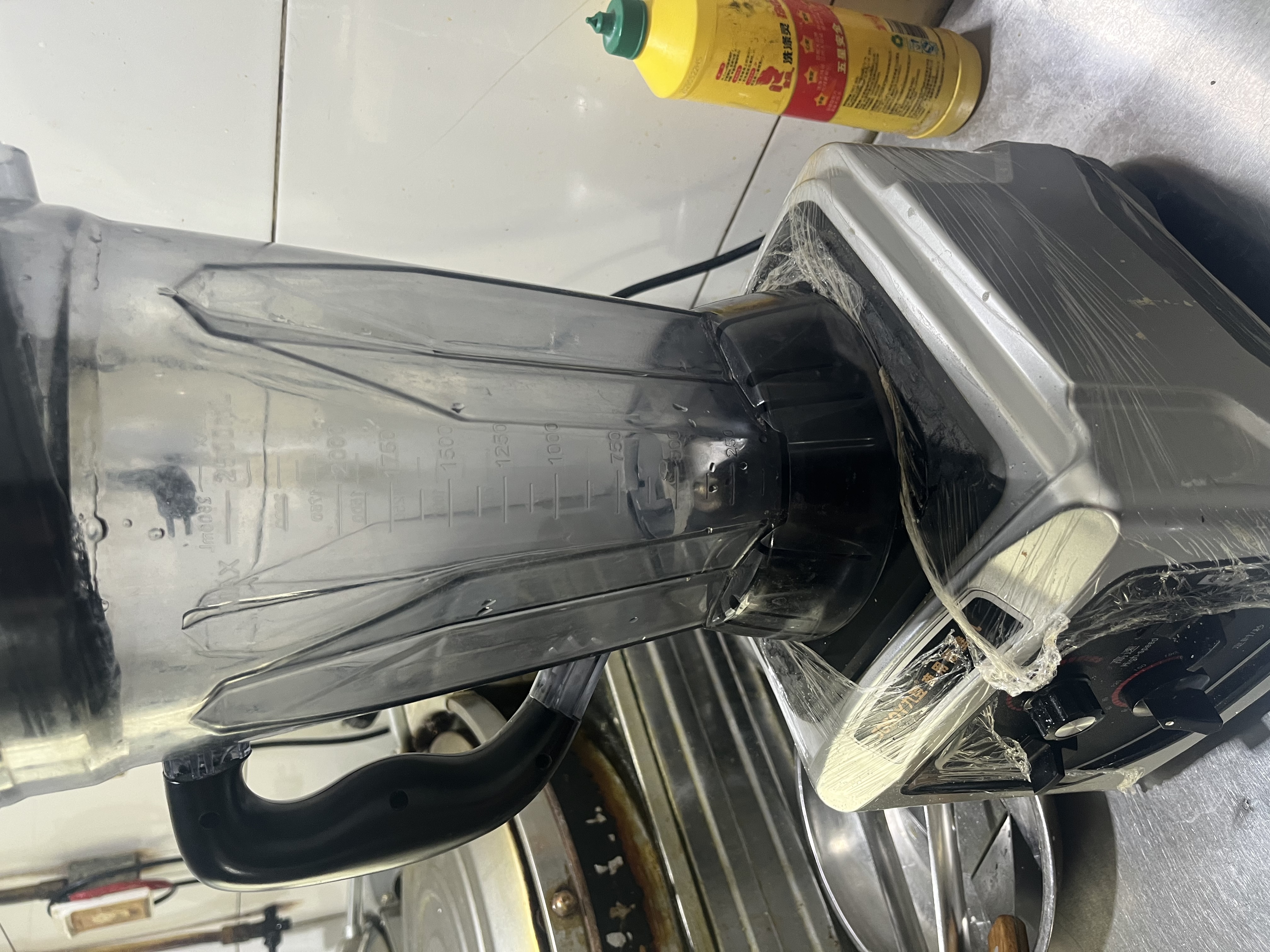 九阳（Joyoung）破壁机大容量九豆系列2.5升五谷豆浆机碎冰机榨汁机绞肉机家商两用多功能料理机P1 实拍图