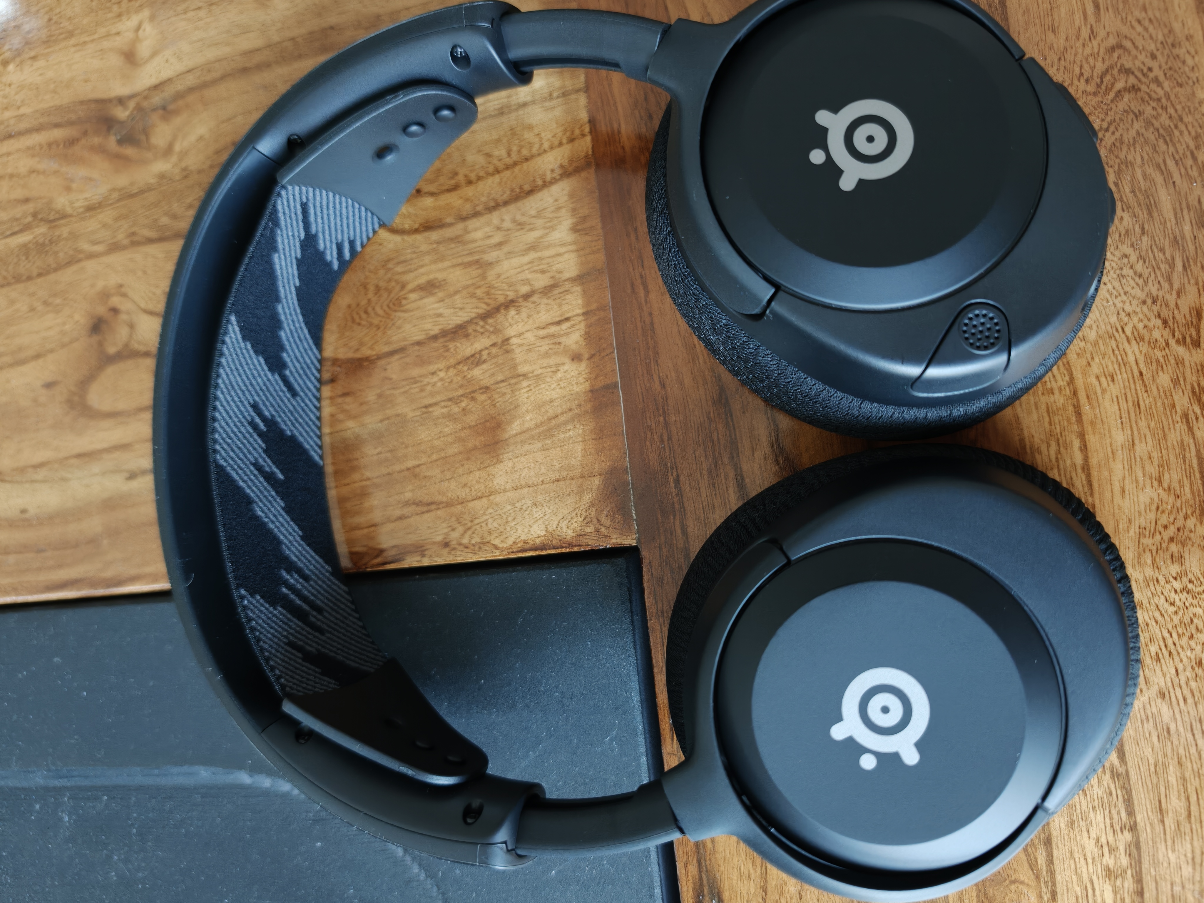 赛睿（SteelSeries）寒冰Nova1有线3.5mm游戏电竞头戴式耳机 AI降噪麦克风FPS7.1环绕声 LOL 吃鸡 CS 适配三角洲高考 实拍图
