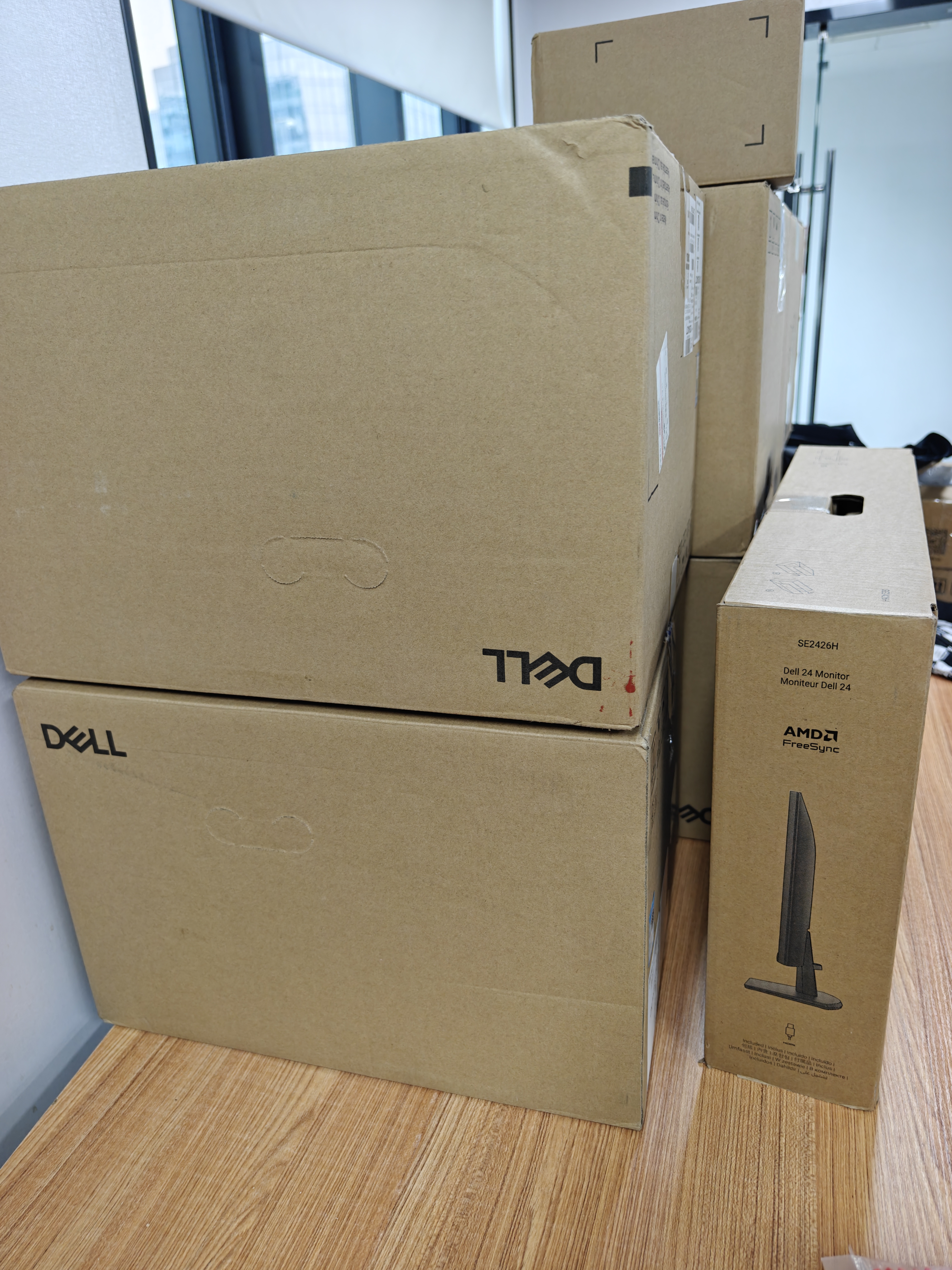 戴尔（DELL）ECT1250 台式电脑 12代酷睿i5-12400 办公游戏炒股设计师全套DDR5台式机电脑整机 定制版 单主机(带键盘鼠标) 12代i5 16G 512G固态硬盘 4G独显 实拍图