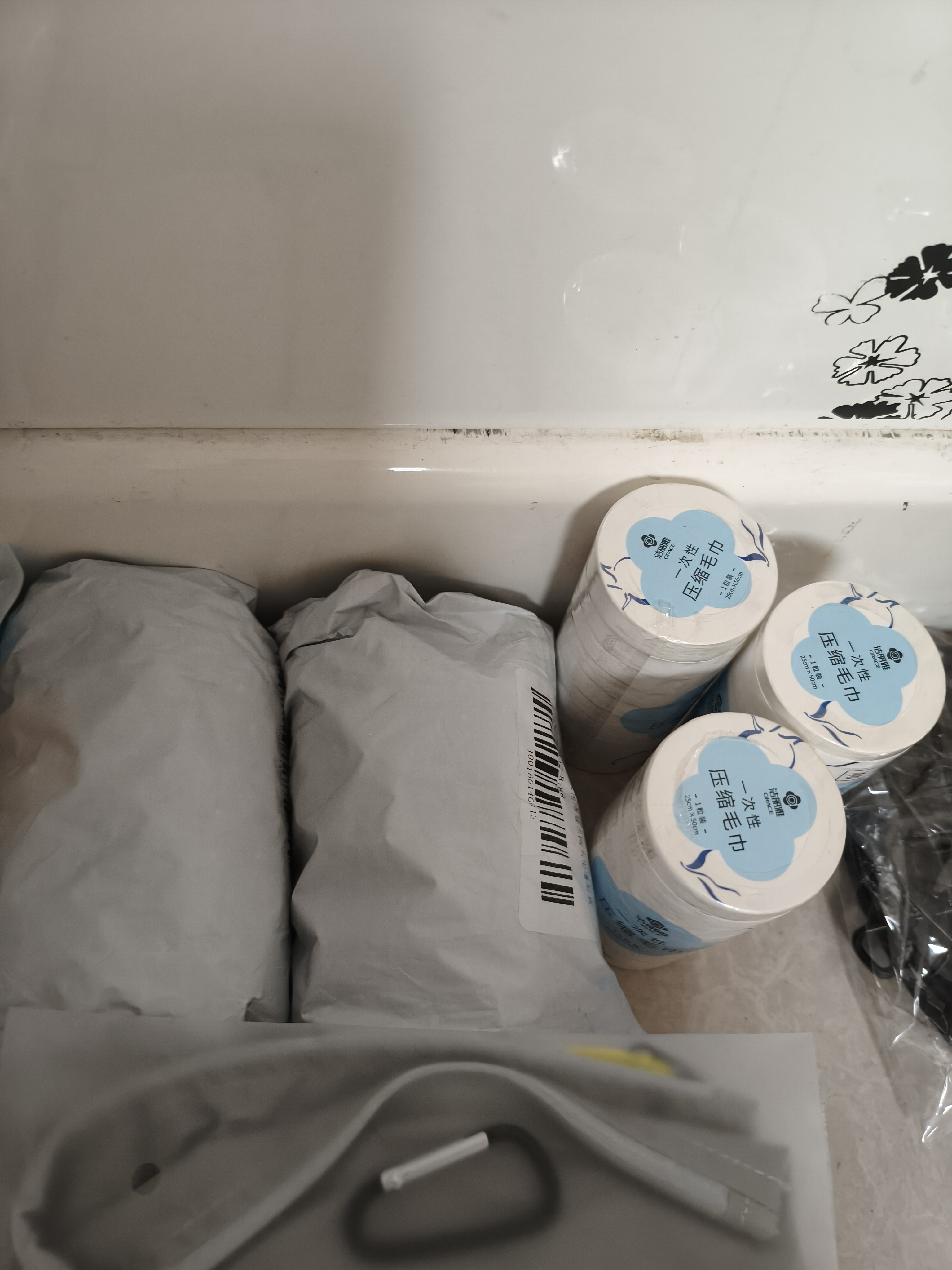 洁丽雅（Grace）一次性压缩浴巾加厚大号珍珠纹吸水洗脸巾酒店便携旅行浴巾5粒装 实拍图