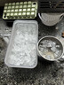 京东京造冰块模具 冰格制冰冻冰盒冰块制作神器 配冰铲（双层60粒）白色 实拍图
