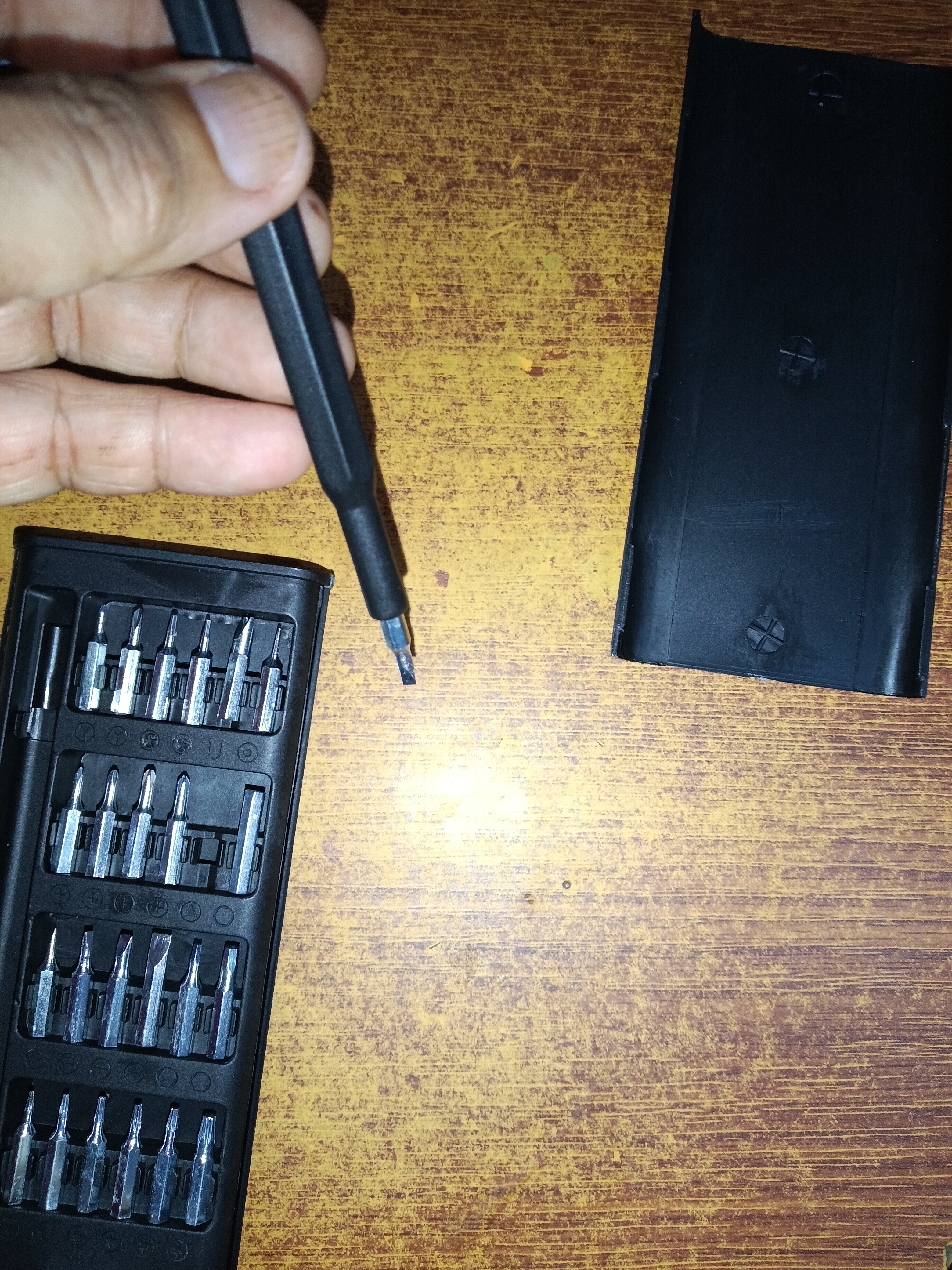 【精选套装】24合一手动多功能家用螺丝刀电脑手机拆卸维修精密工具套装 塑柄卡扣款-24合1套装 实拍图