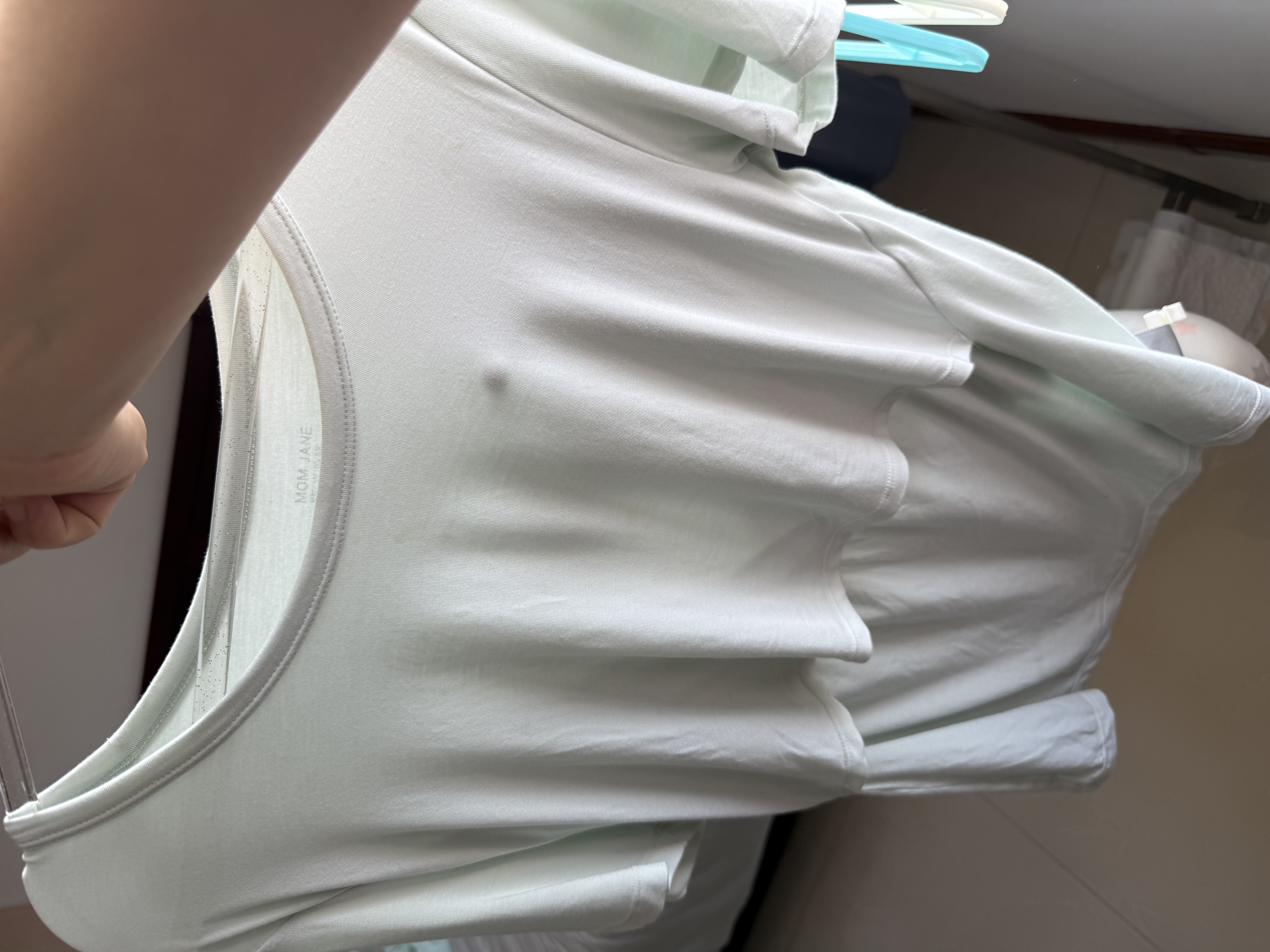 Mom Jane哺乳短袖t恤孕妇上衣睡衣莫代尔夏季薄款喂奶外出辣妈款带胸垫女 冰绿色 附赠罩杯-凉感天丝莫代尔 M【建议体重90-115斤】 实拍图