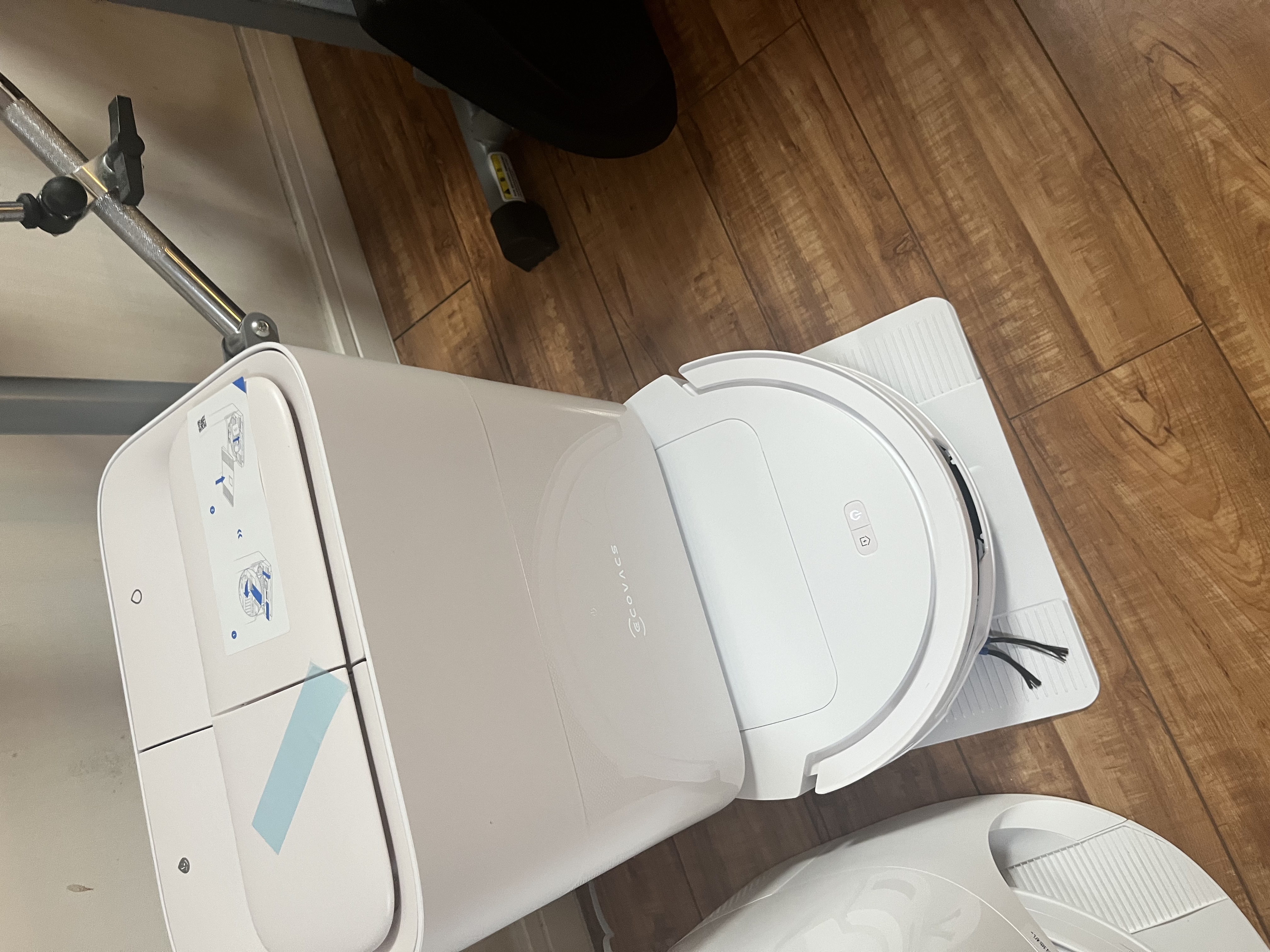 科沃斯T80S PLUS【重磅新品】扫地机器人扫拖洗烘一体自清洗滚筒洗地机器人热水洗拖布自动集尘水箱版 实拍图