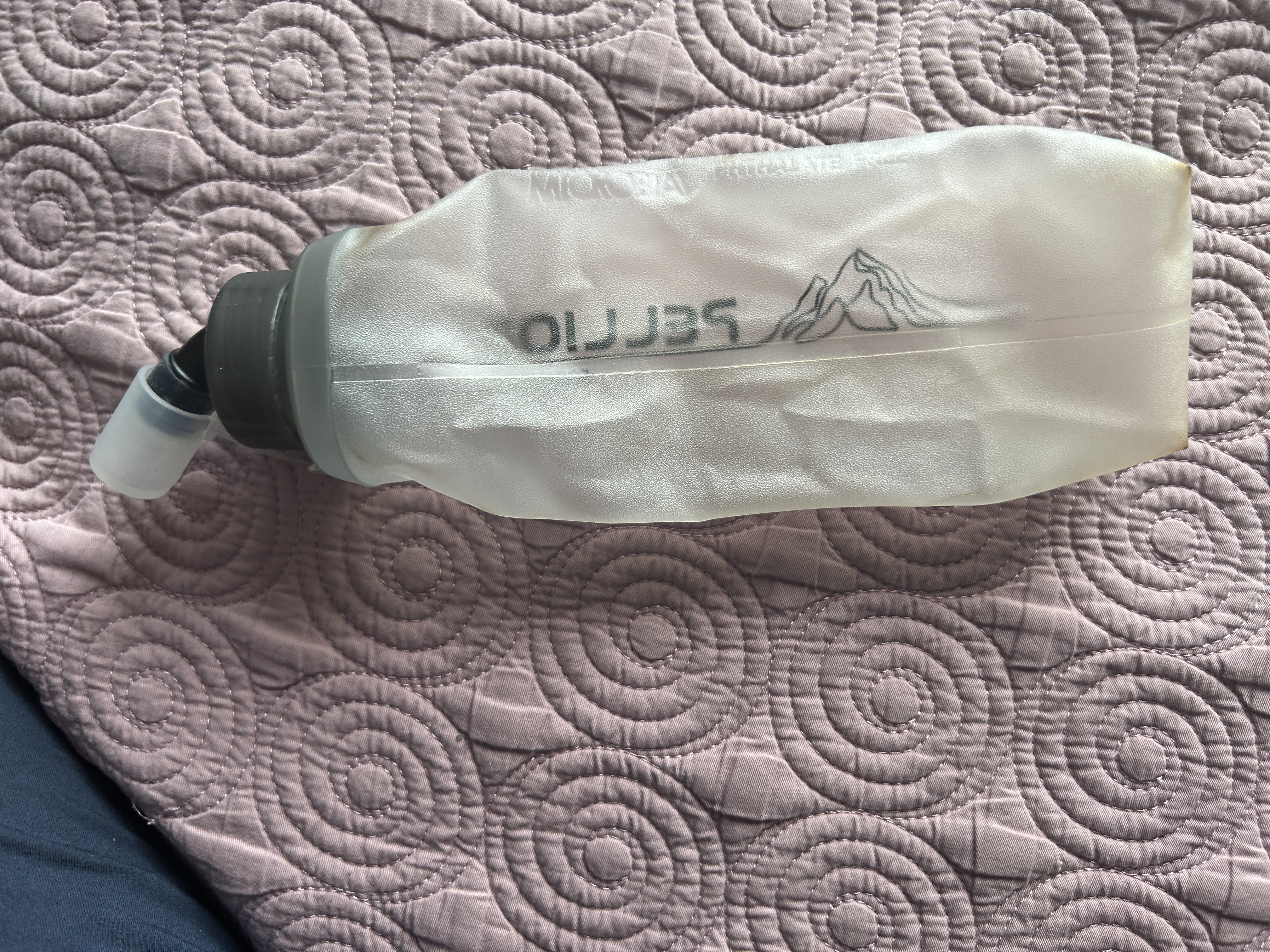 伯希和（Pelliot）户外饮水袋登山徒步跑步便携越野跑骑行软水壶16504457 白500ML 实拍图