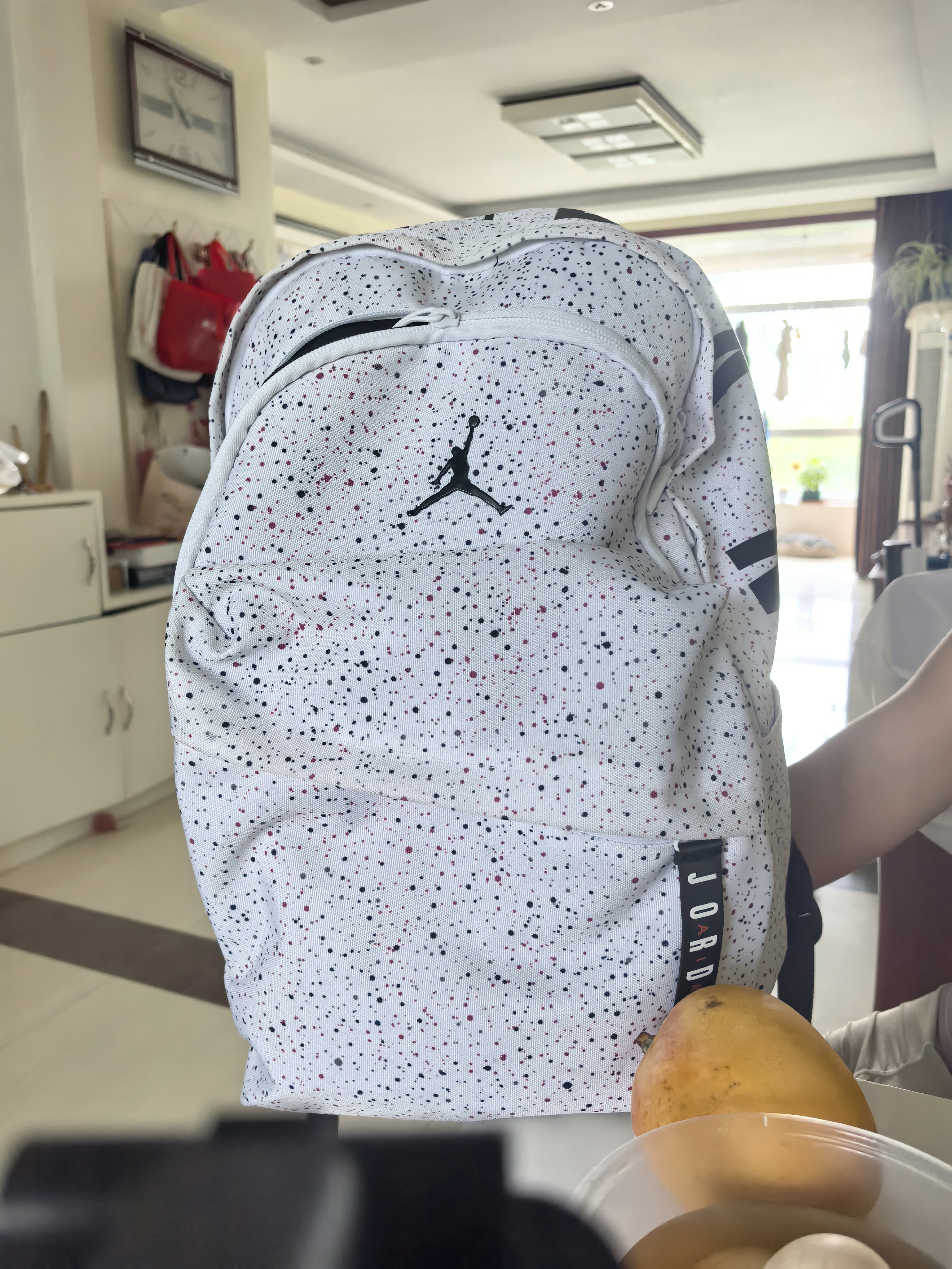 Jordan男女乔丹 聚酯纤维 满天星 书包背包 双肩包HA6473-100白 MISC 实拍图