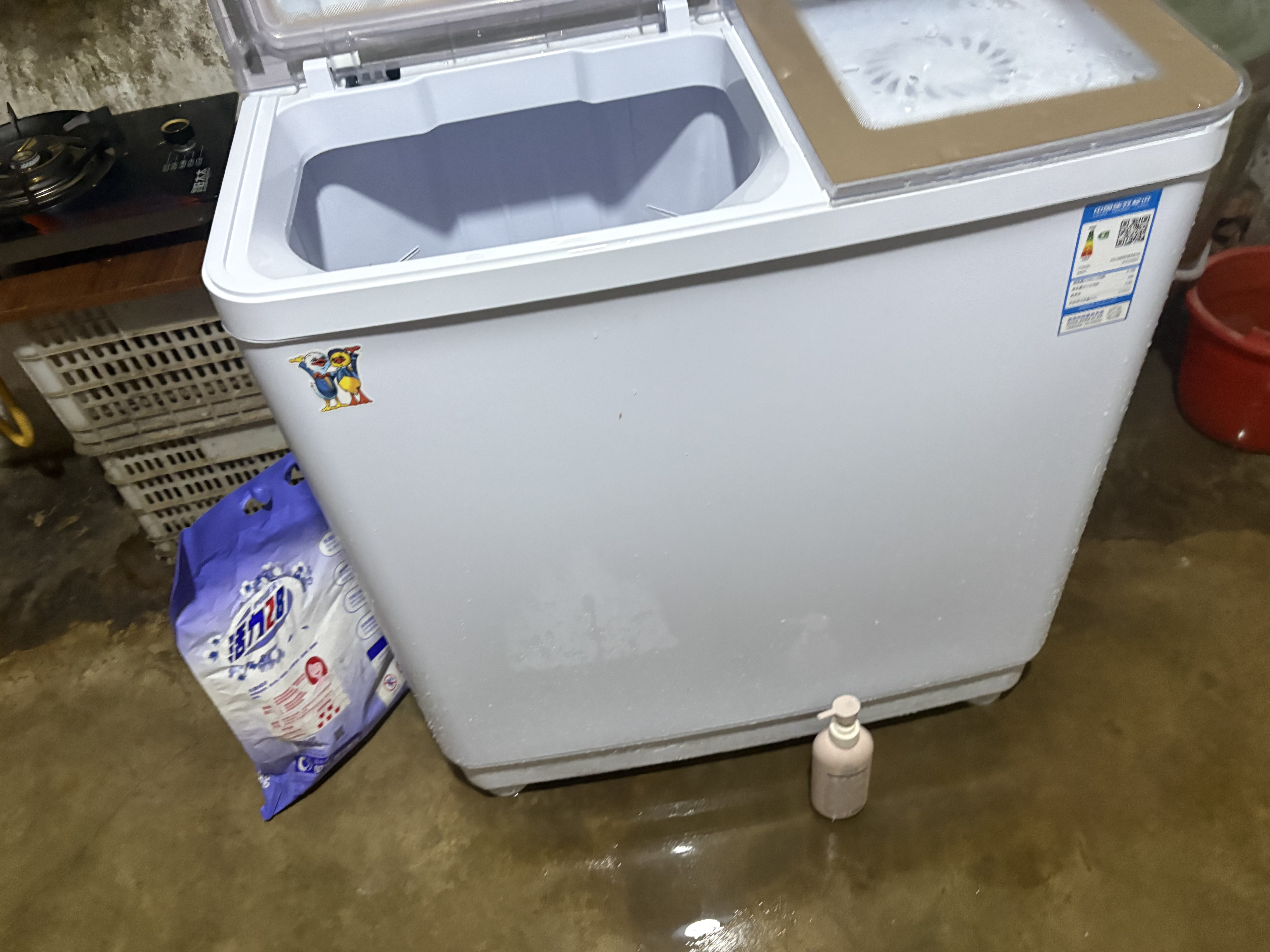 小鸭【官方店】半自动洗衣机迷你小型波轮大容量租房宿舍家用双桶双缸分区脱水甩干老式强力去污 19.5KG  洗13+脱6.5+强电机终生联保  金 双缸 实拍图