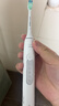 飞利浦（PHILIPS）【七夕情人节礼物】声波电动牙刷钻石3系 5倍洁齿5种模式 洁净亮白2刷头 送男士/女友 HX5181/01白 实拍图