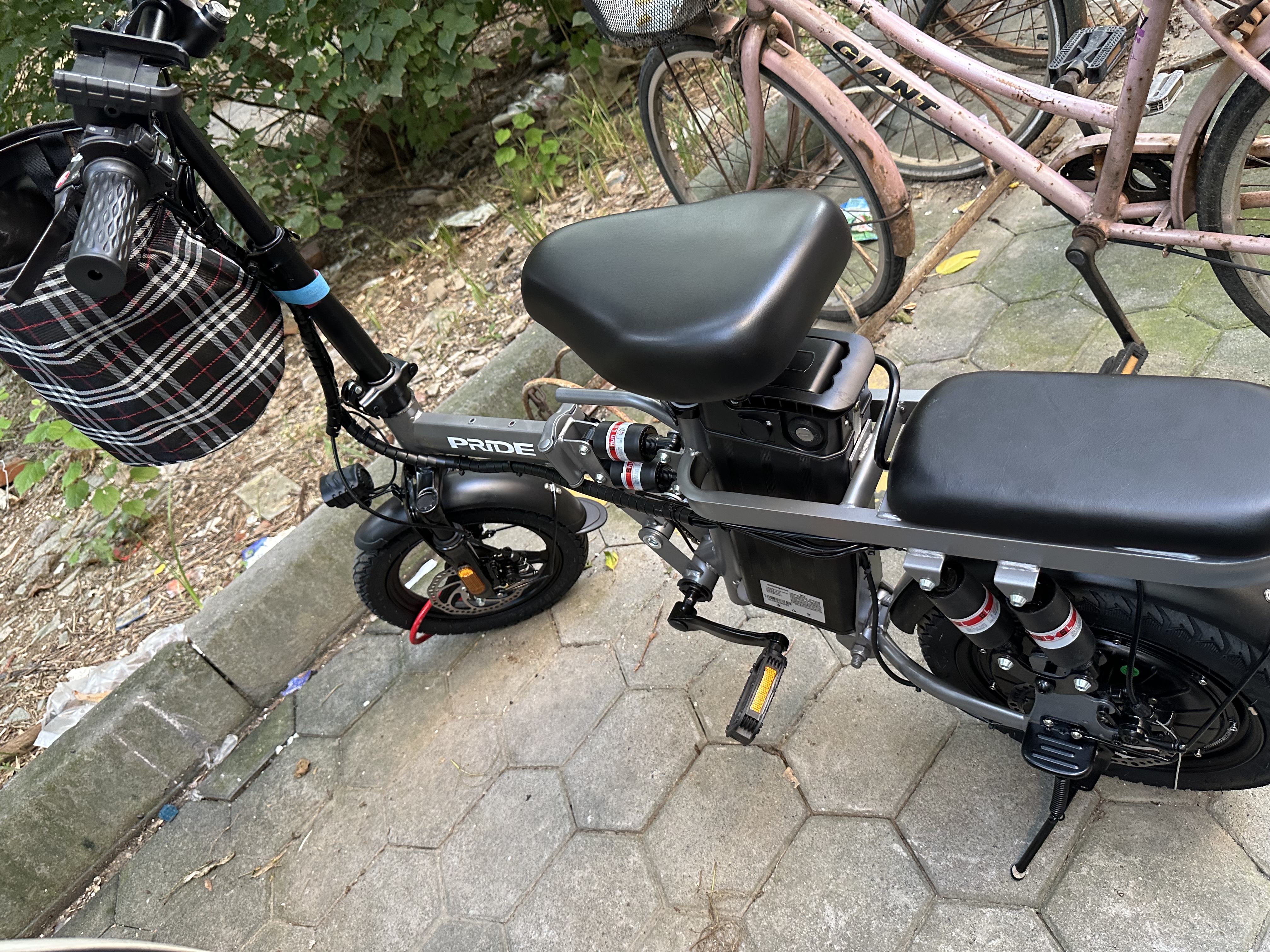 普莱德新国标折叠电动自行车 超长续航电动车 铝合金代驾车 锂电池助力男女通用成人电瓶车 代步电单车 旗舰版-12减震-进囗级电芯-20A纯电续航≤60km 实拍图