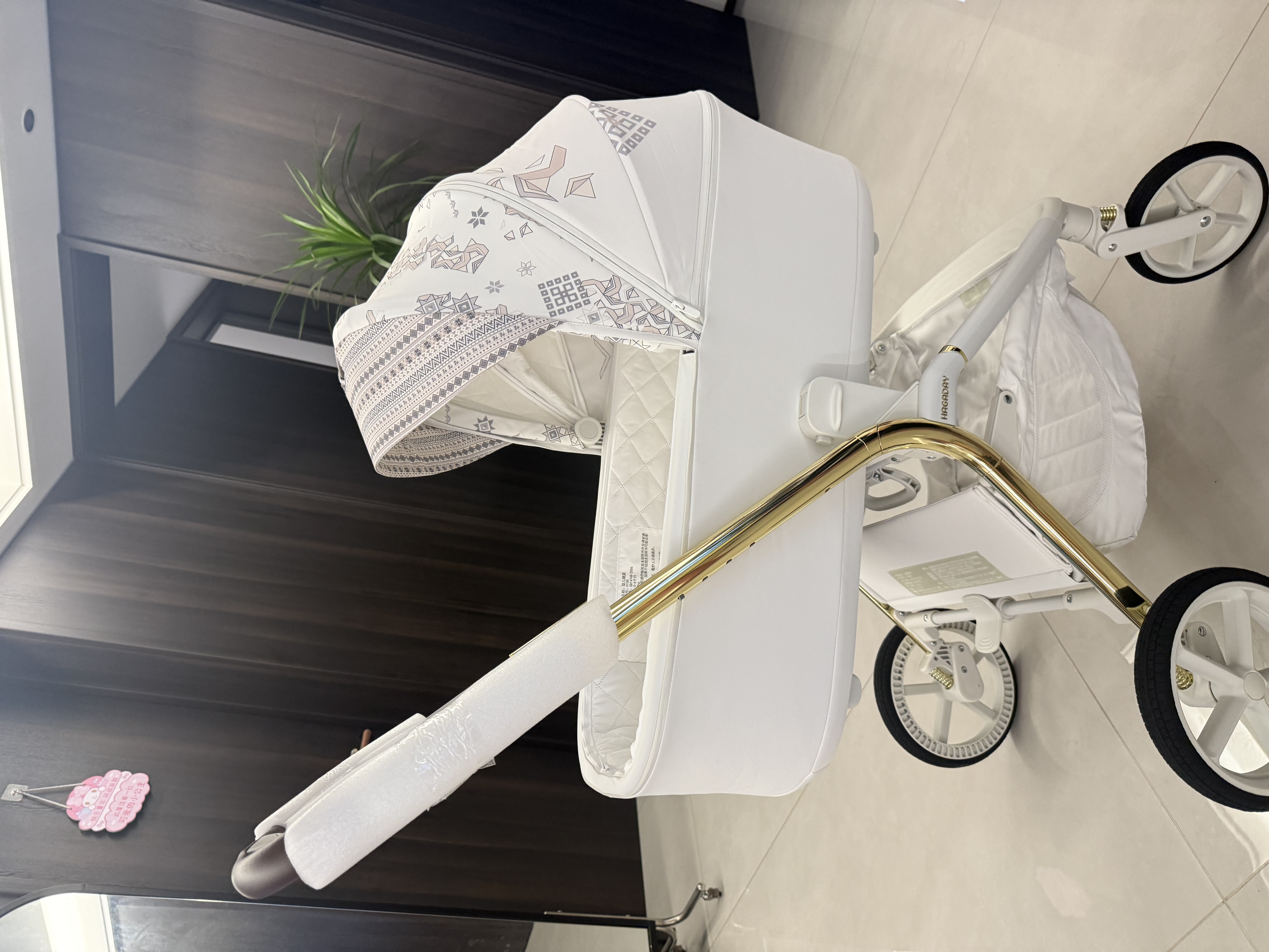 哈卡达妙灵婴儿车0-3岁用折叠可坐可躺高景观双向溜娃婴儿推车遛娃神器 妙行【二合一】单车+睡篮云絮白 实拍图