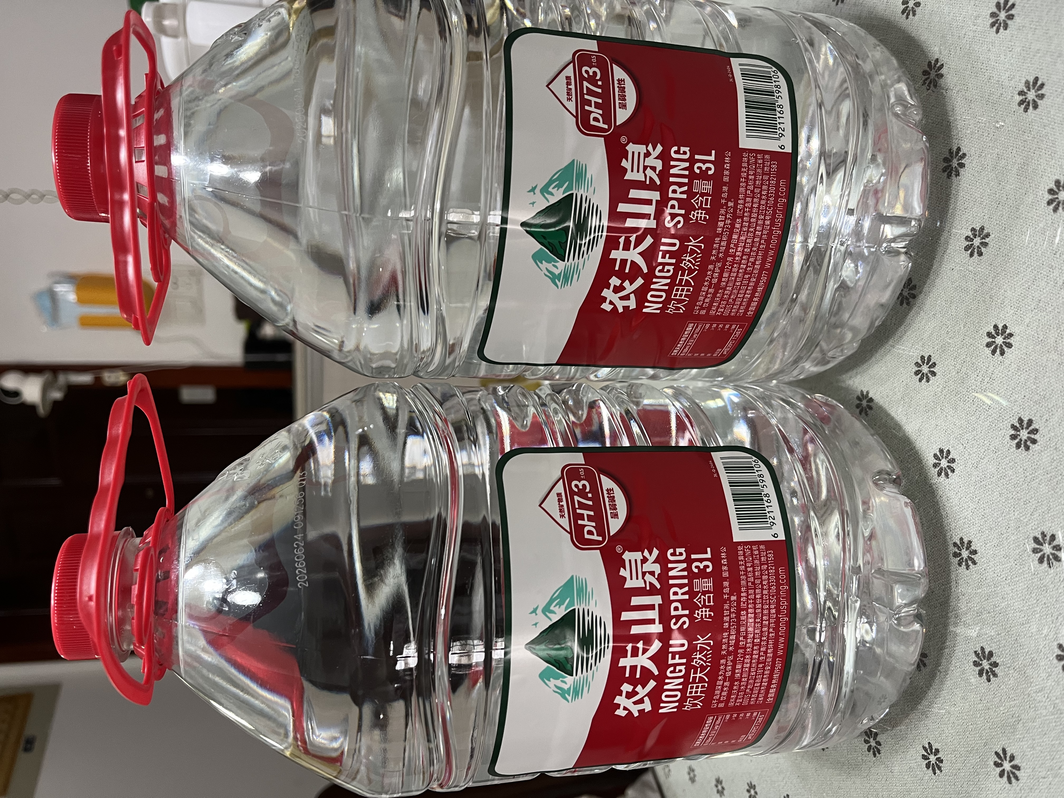 农夫山泉  饮用水 饮用天然水3L*6桶 整箱 桶装水 实拍图