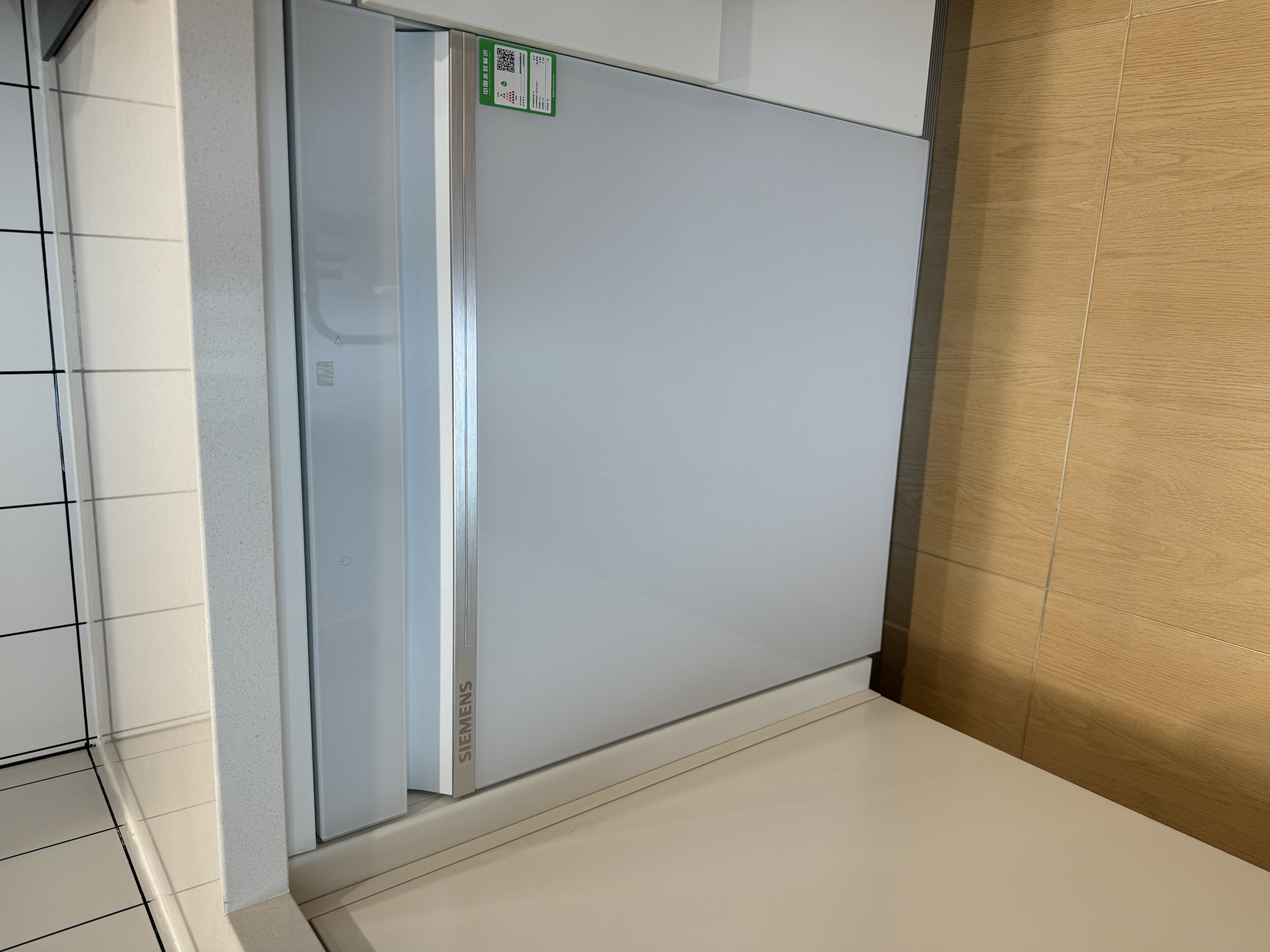 西门子（SIEMENS）【极净魔盒】西门子150L以上容积 嵌入式智能洗碗机官方全自动除菌专利高温循环热烘SJ43XW33KC 实拍图