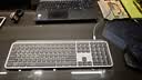 罗技（Logitech）大师系列 MX Keys S无线蓝牙键盘 超薄全尺寸 人体工学 智能背光 带无线接收器 黑色 108键 实拍图