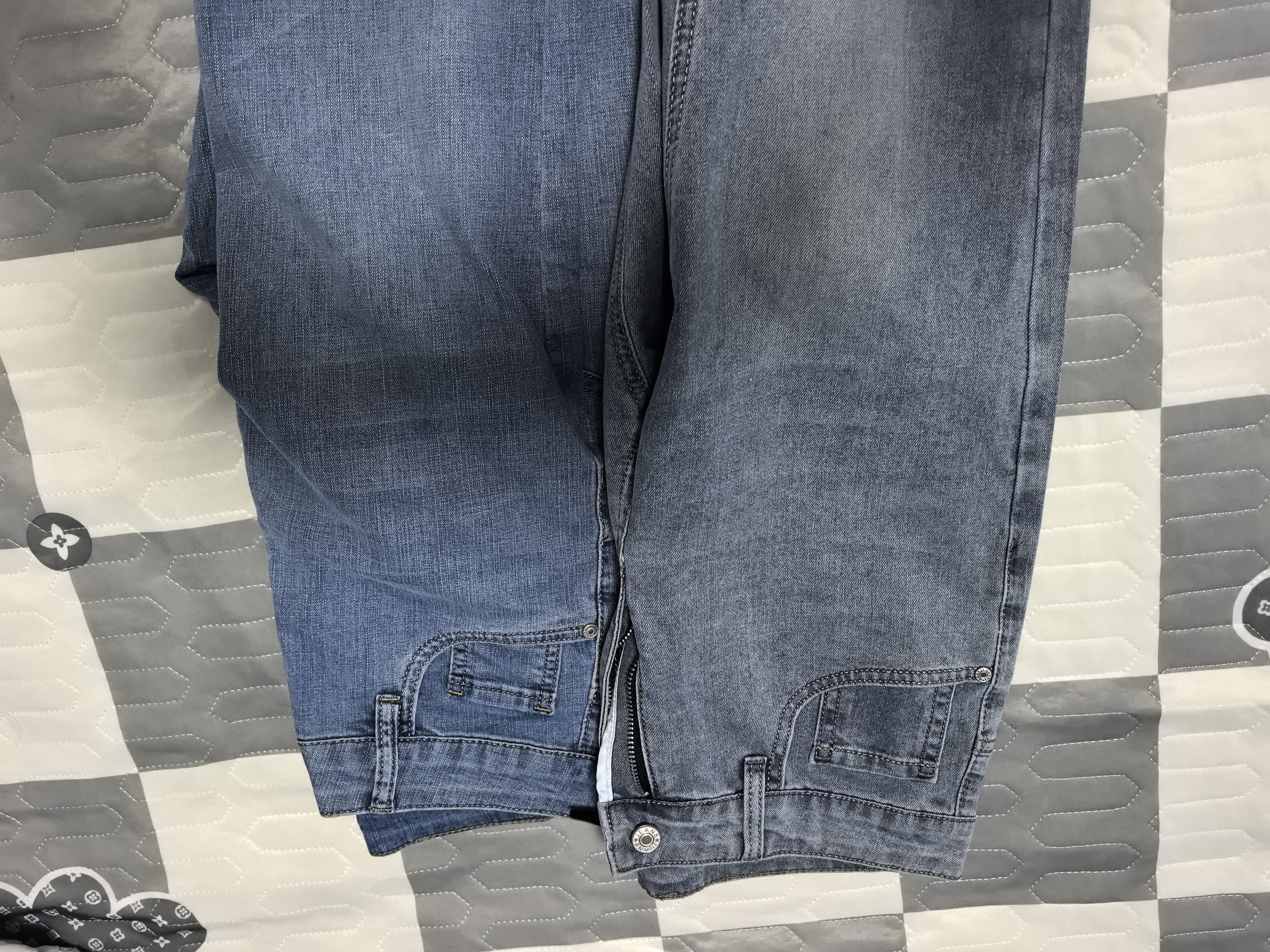 真维斯（Jeanswest）牛仔裤男秋冬季2026新款天丝舒适修身直筒高端潮牌休闲裤子男 蓝色+浅蓝【常规组合】 28 码(2尺1) 【建议90-100斤】 实拍图