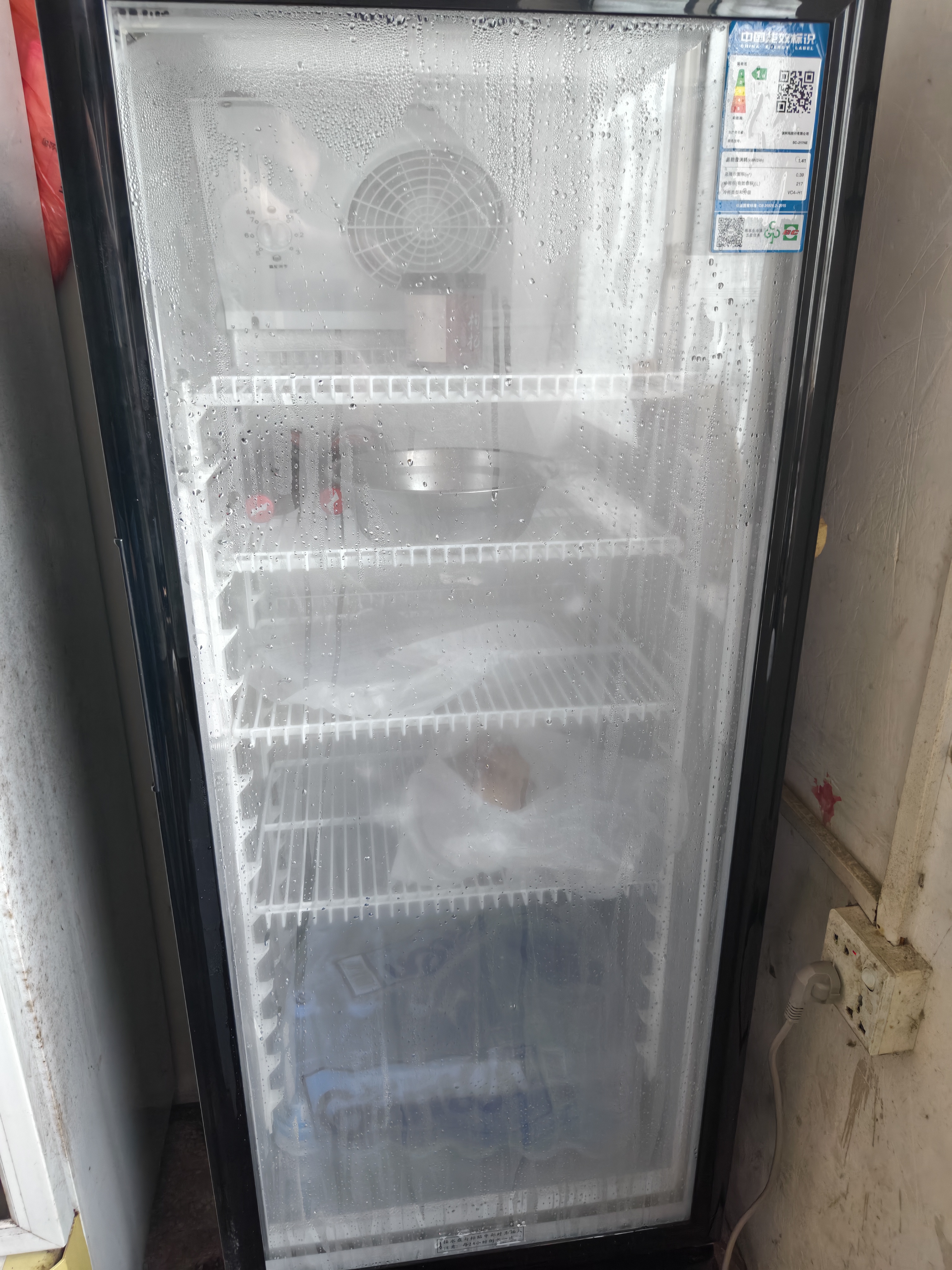 澳柯玛（AUCMA）217升立式单门商用冷藏冰箱风冷循环展示柜 便利店超市饮料鲜食保鲜冷柜冰柜带锁一级能效SC-217NE 实拍图