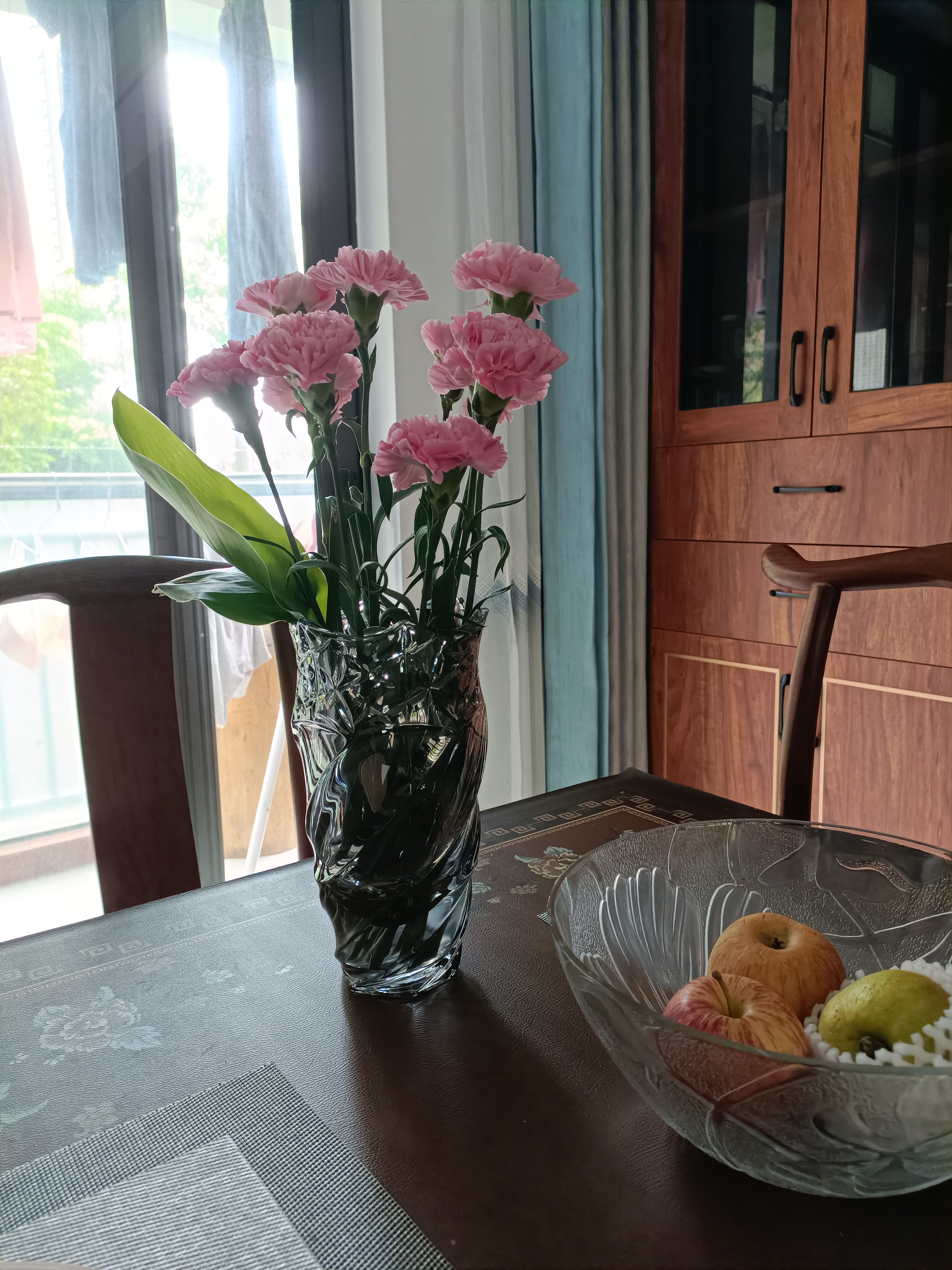 京东鲜花轻奢水晶花瓶玻璃大号高级感摆件北欧风客厅插花器玫瑰水养鲜花 实拍图