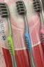 高露洁（Colgate）牙刷软毛超洁纤柔牙刷成人深层清洁独立包装3支 实拍图