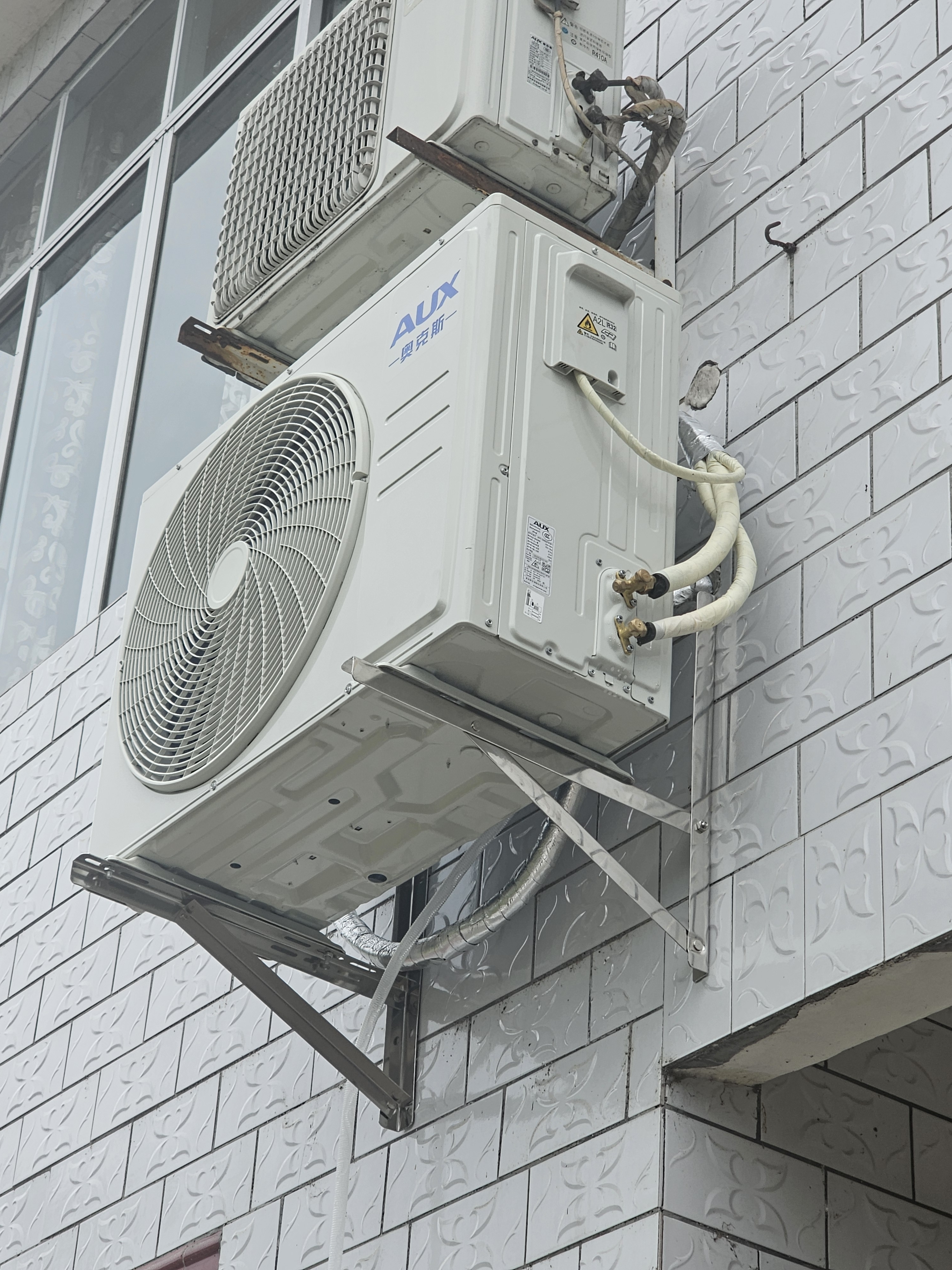奥克斯（AUX）空调立柜式 大3匹/2匹  新一级/三级 省电变频冷暖铜管空调 立柜式客厅圆柱空调柜机 以旧换新 大3匹 新一级能效自清洁圆柜【超值省电】32-48平 实拍图
