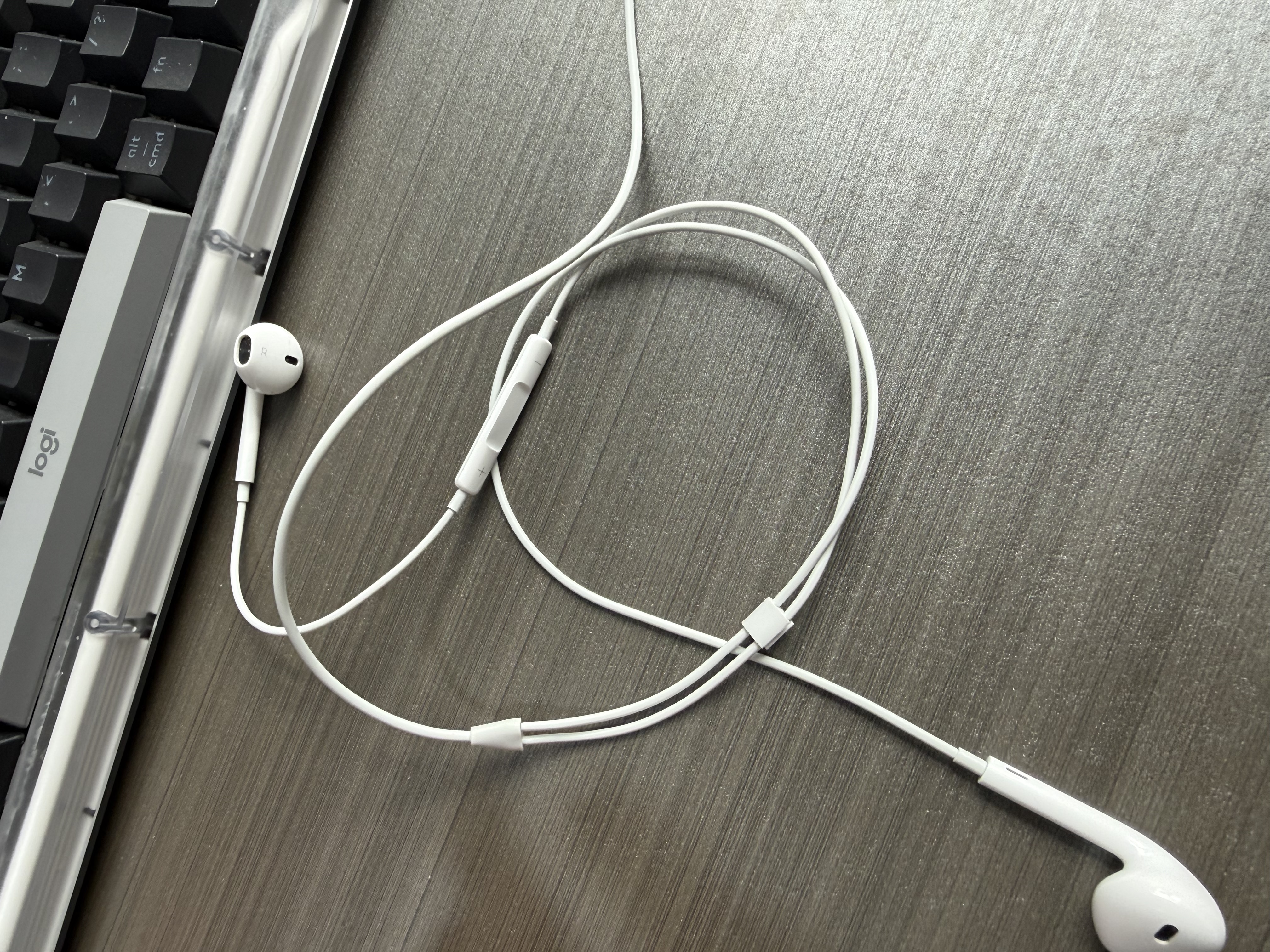 Apple/苹果 EarPods USB-C有线耳机 type-c有线耳机  iPhone 17有线耳机笔记本耳机游戏音乐 实拍图