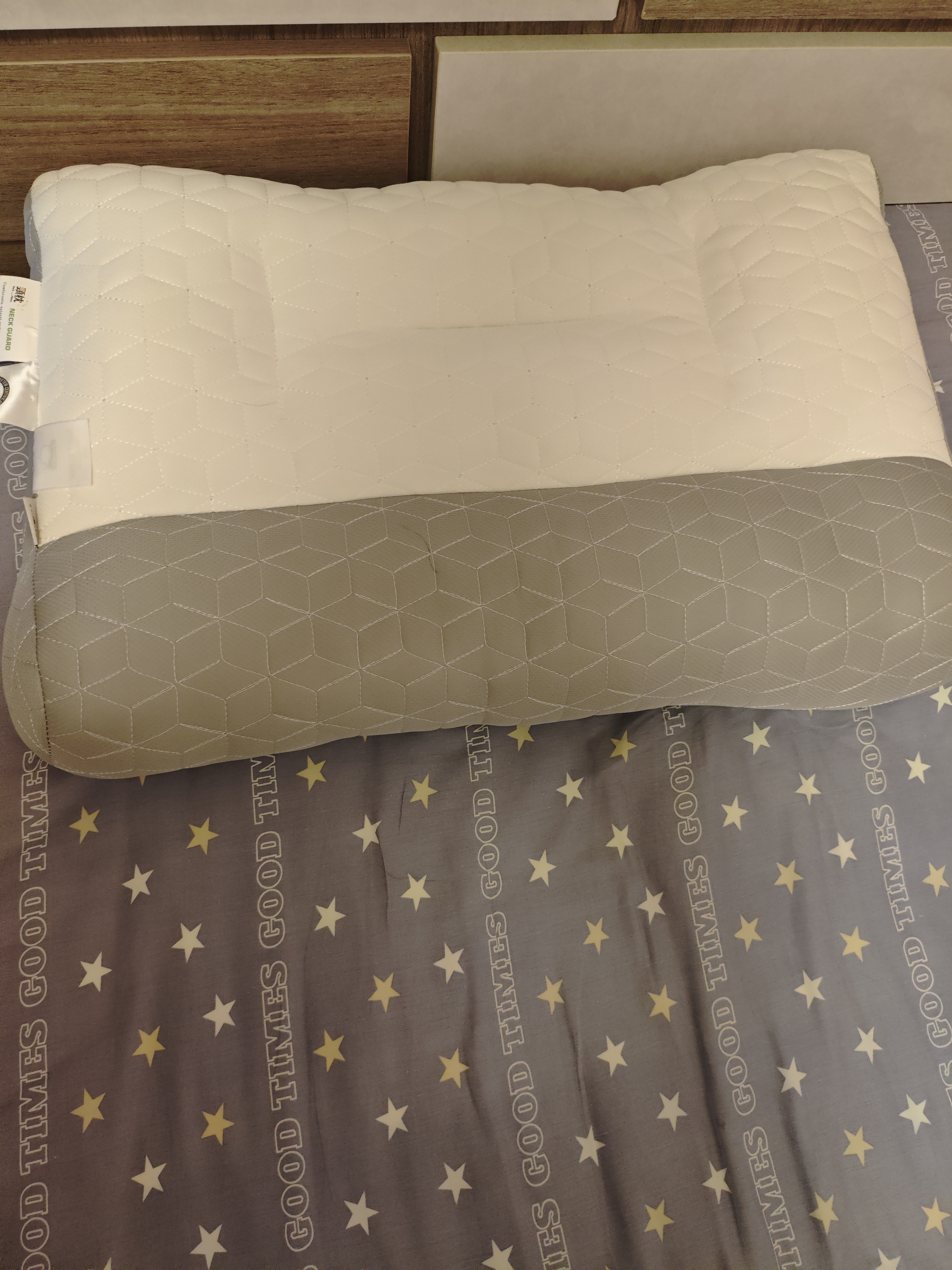 Huadn颈椎枕头护颈枕颈椎病深度睡眠专用学生成人夏季枕头夏天单人枕芯 实拍图