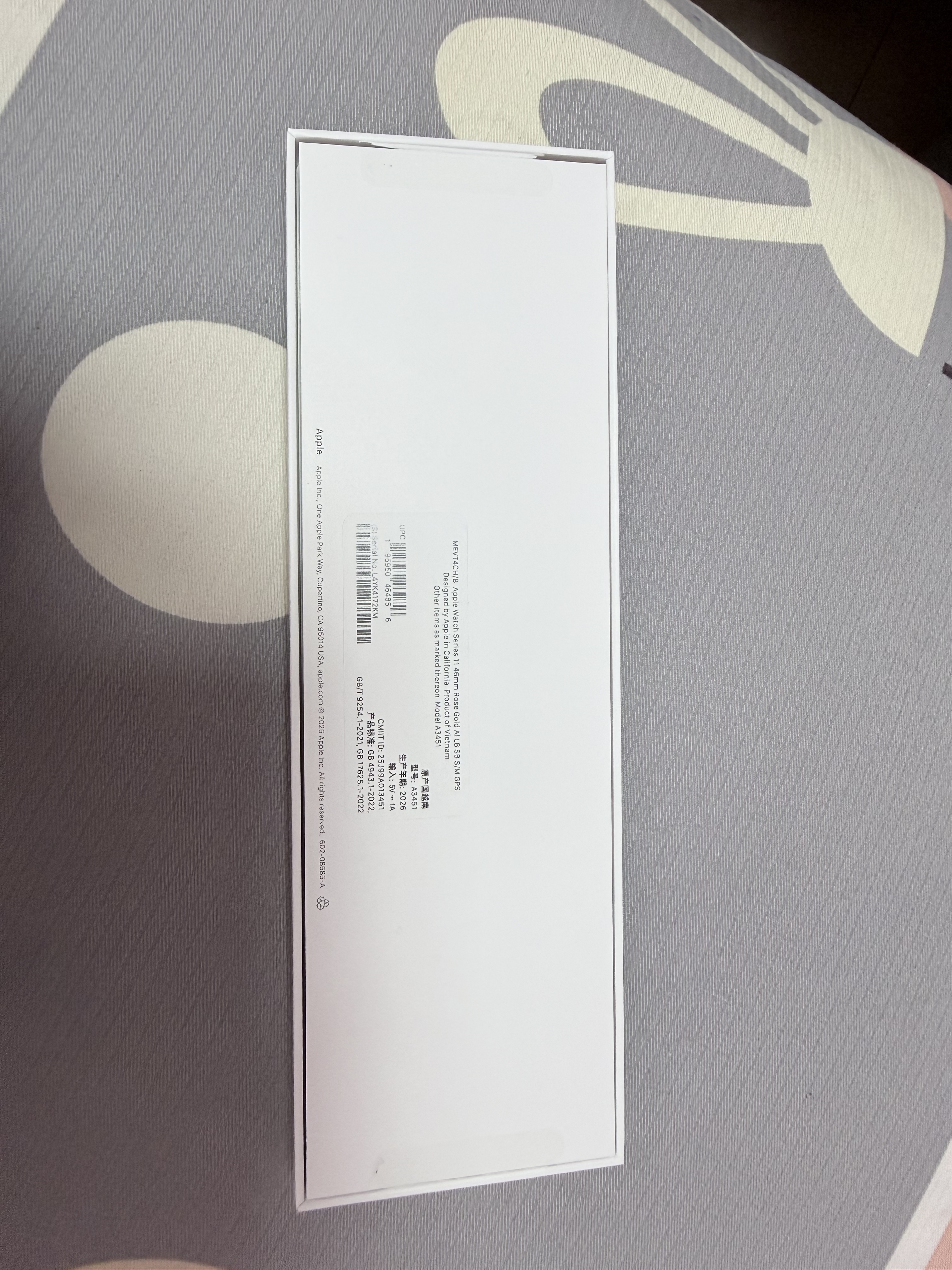 Apple/苹果 Watch S11 智能手表GPS款46毫米玫瑰金色铝金属表壳淡桃粉色运动型表带S/M MEVT4CH/B 实拍图