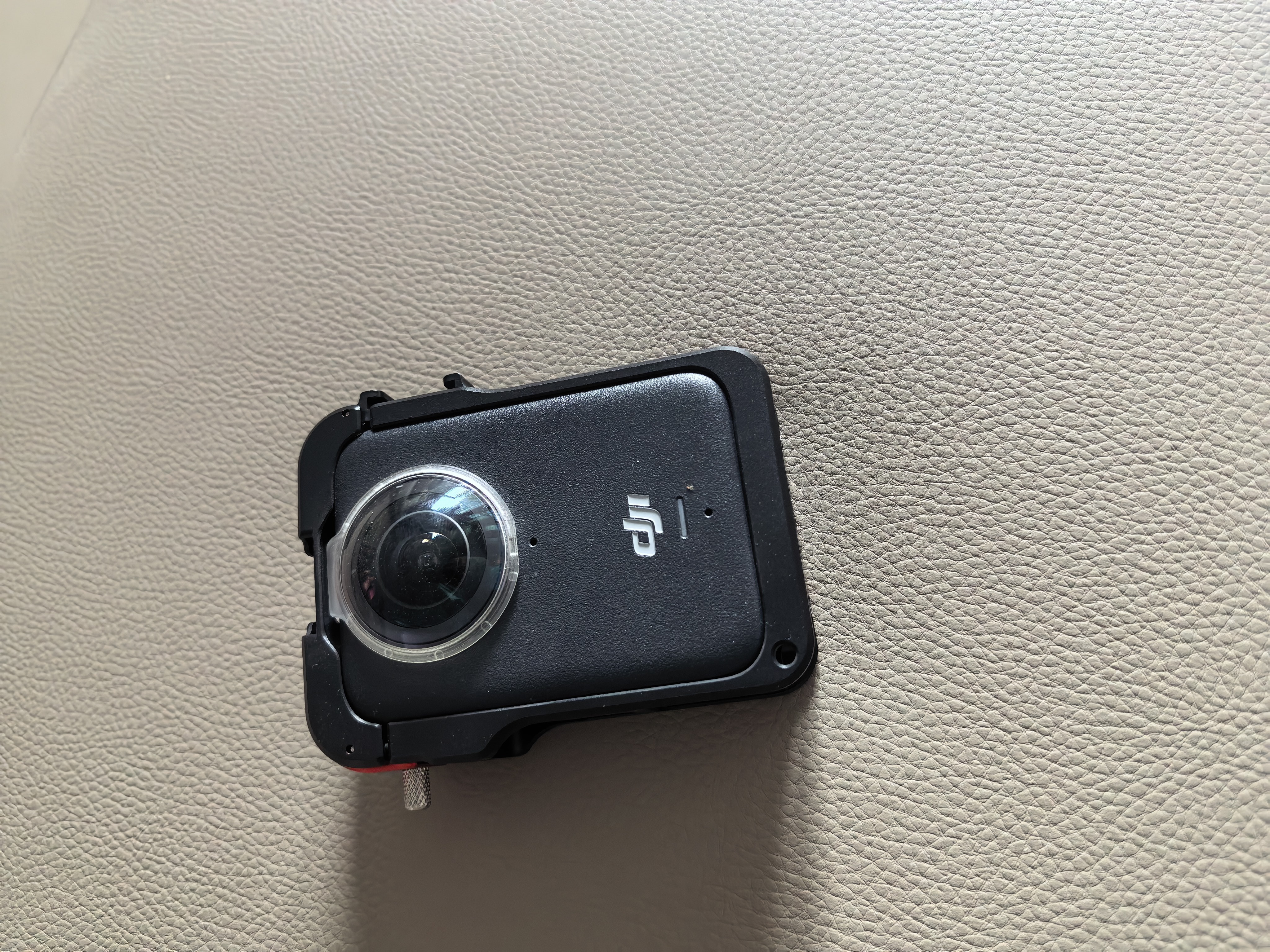 大疆【张雪同款】DJI Osmo 360 摩托车/山地车骑行套装 8K高清全景运动相机内置存储手持Vlog摄像机 实拍图