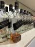 尊尼获加（JOHNNIE WALKER） 黑方黑牌 12年 苏格兰 调和型威士忌 1000ml  裸瓶装 晒单实拍图