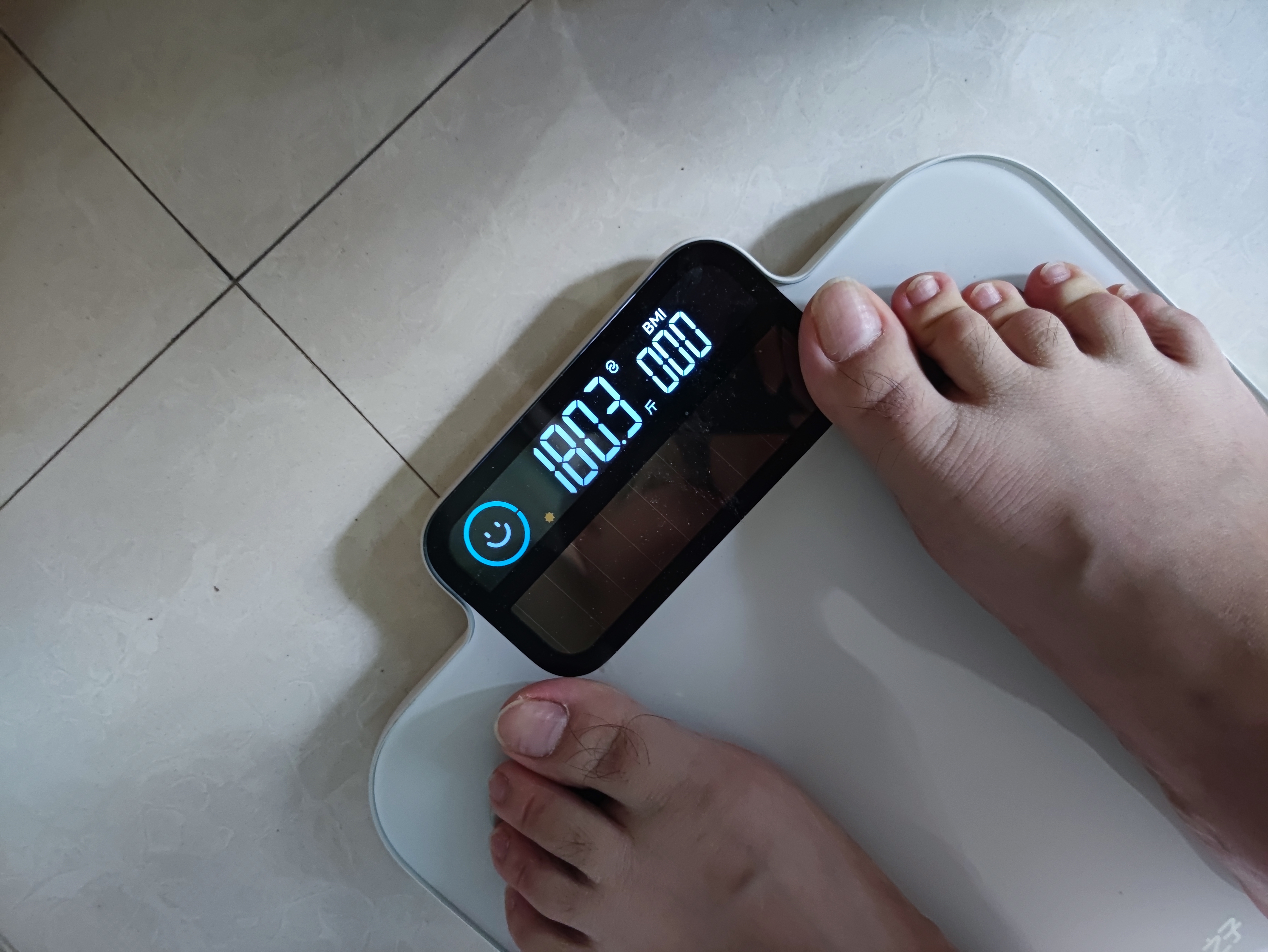 乐福（LEFU）【任意光充电】智能体脂秤体重秤精准称重电子秤人体健康减重秤减肥专用高精度宿舍家用健身测量 实拍图