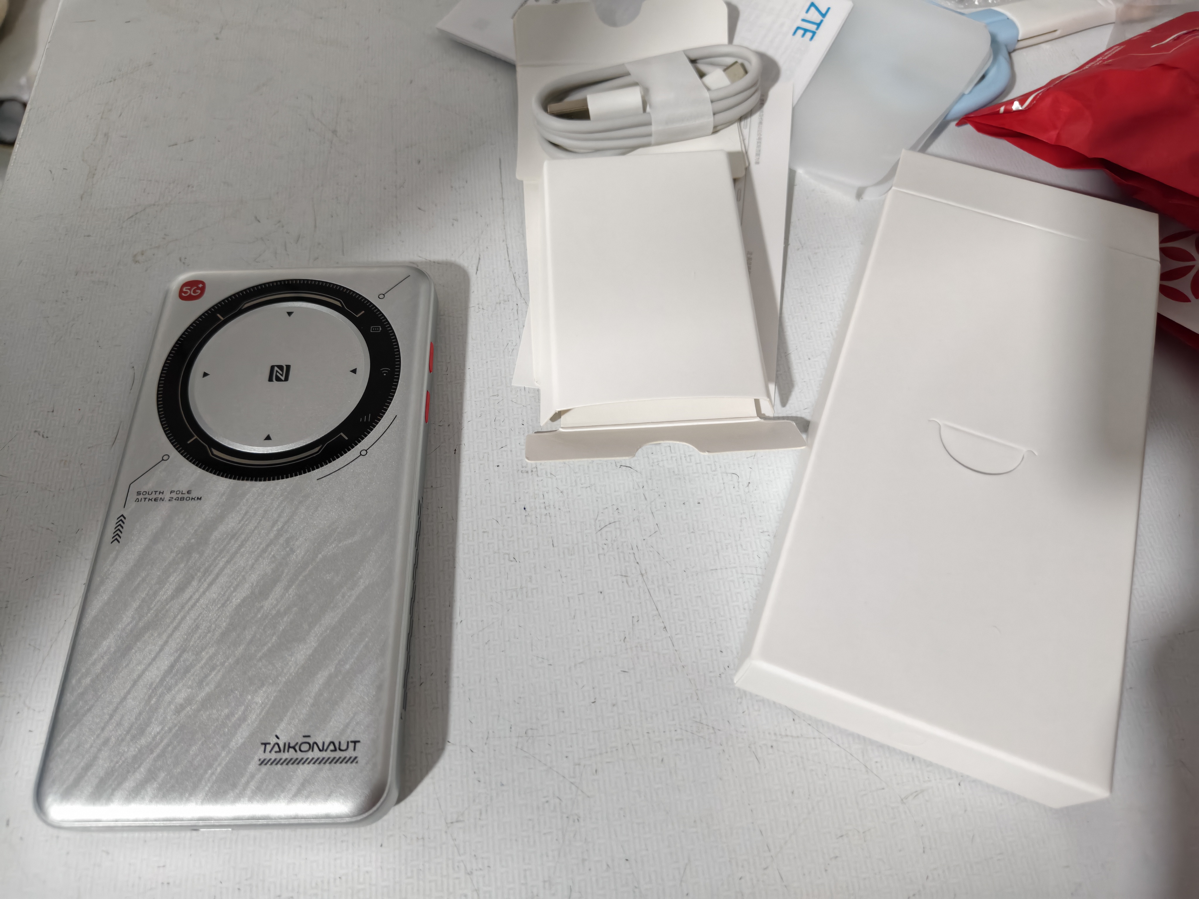 中兴【5G热销榜NO.1】U30air/U30pro随身wifi6免插卡5G移动无线网卡路由器全国通用联通2026款车载户外 【旗舰爆款】航天版-5G双网双频-867M速率 5G智能双网+NFC一碰即 实拍图