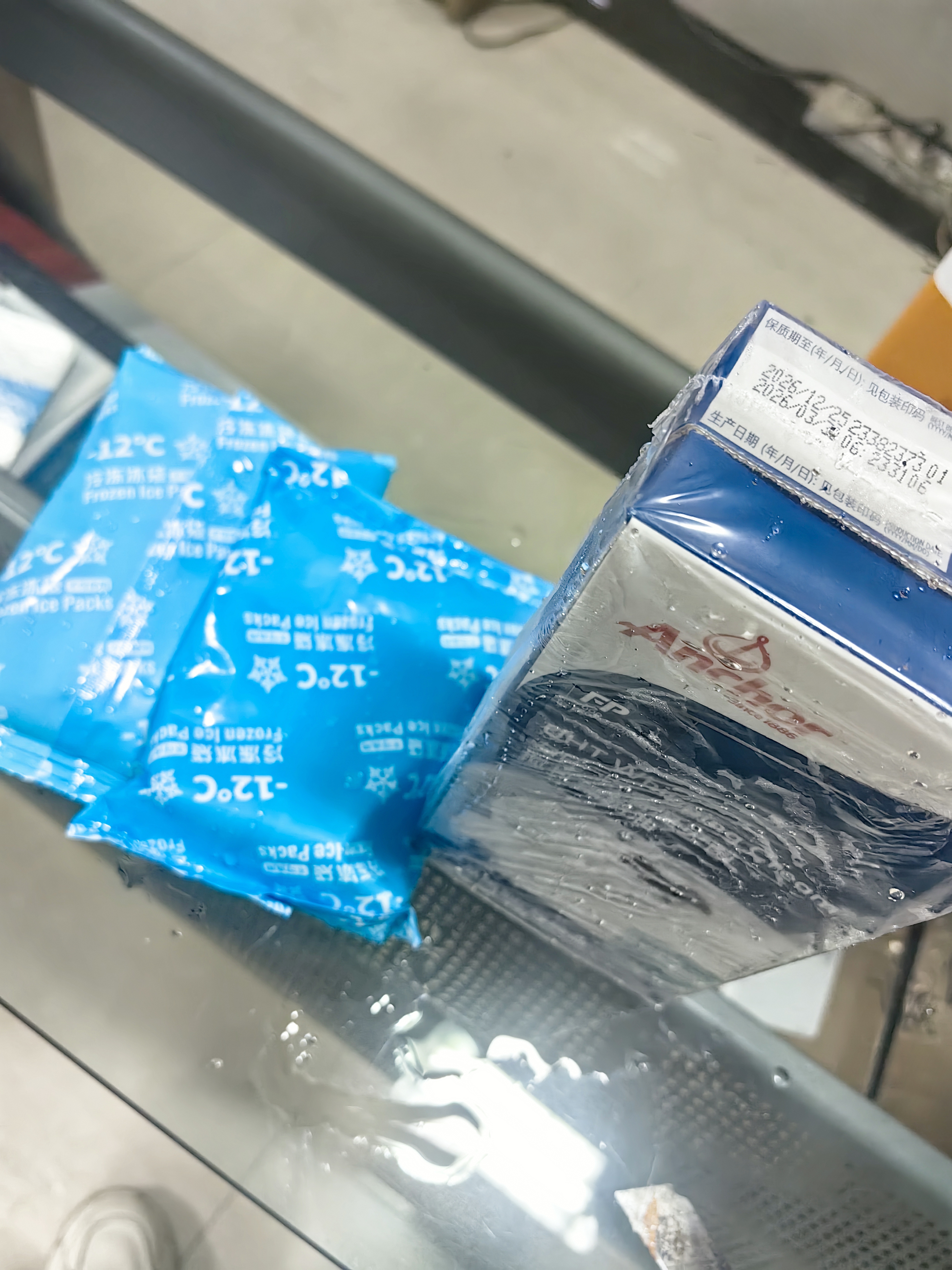 安佳（Anchor）淡奶油1L新西兰原装进口动物性稀奶油生日蛋糕裱花蛋挞液烘焙原料 安佳淡奶油 1L*1盒 实拍图