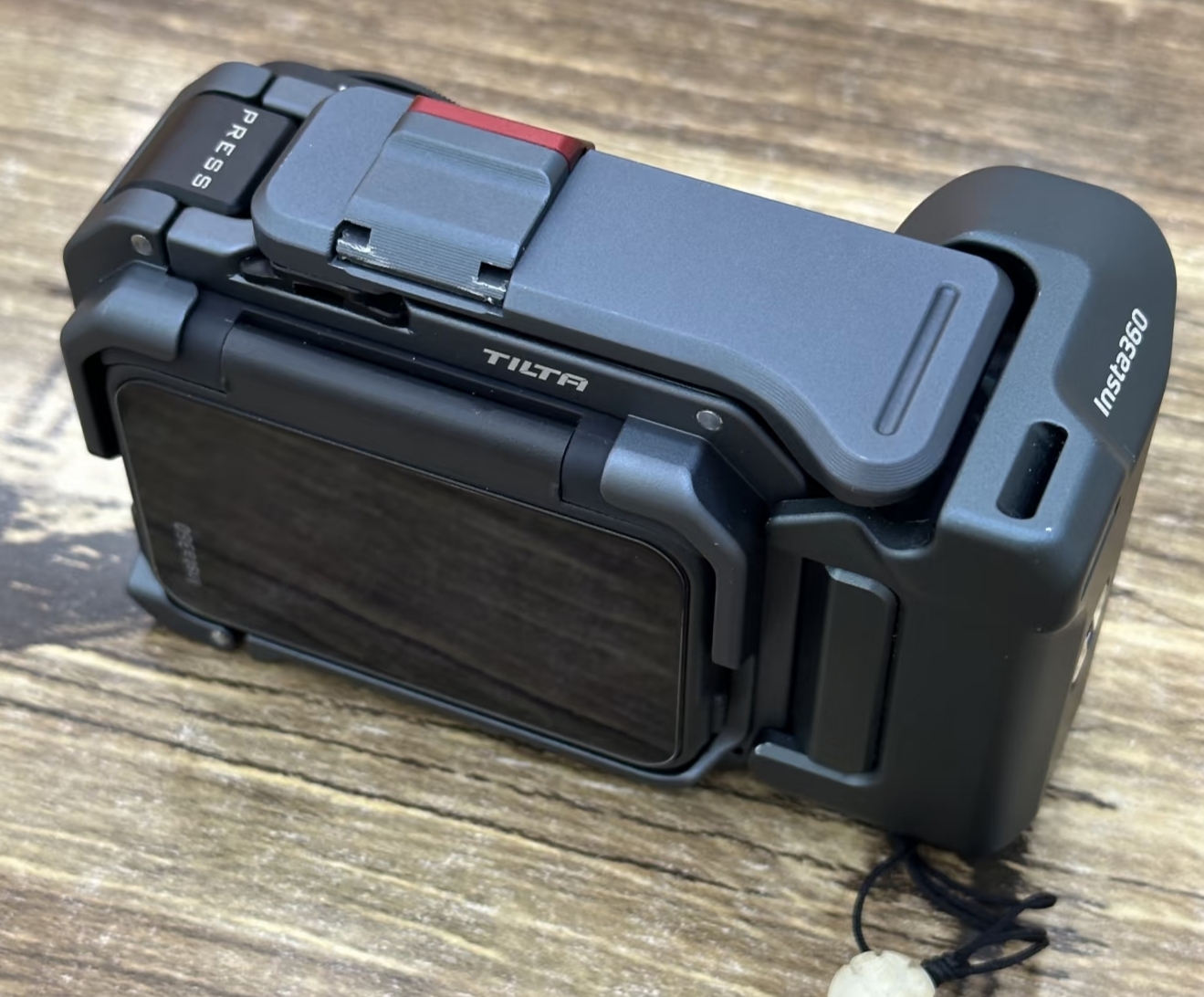 影石Insta360【官方直供】Ace Pro 运动相机 徕卡影像 摄像机8K画质智能防抖摩托车骑行户外潜水Vlog口袋相机 黑色丨标准版 官方标配 活动促销【晒单反10元】 实拍图