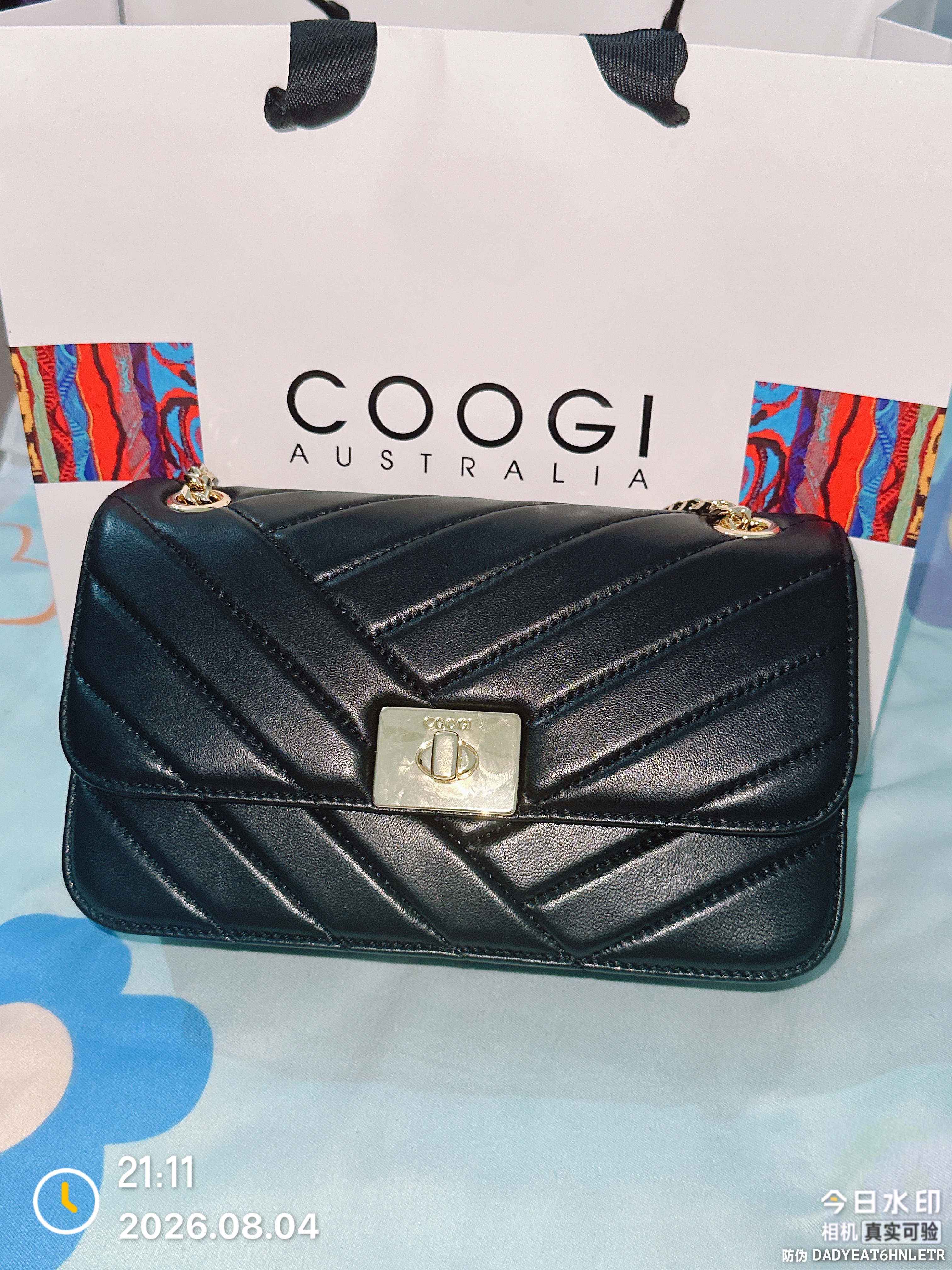 COOGI包包女包轻奢品牌女士斜挎包女单肩包女生日情人节礼物送女友老婆 黑色【柔软羊皮】 实拍图
