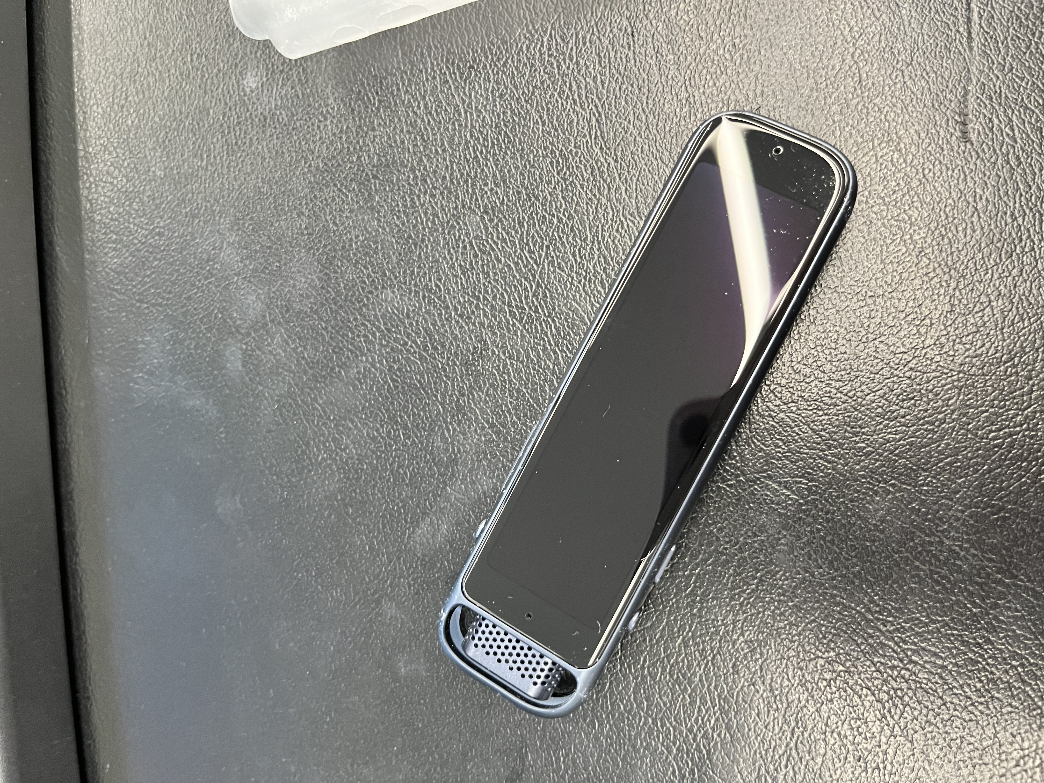 科大讯飞AI录音笔Magic 高清降噪小巧讯飞录音卡片笔豆 转文字会议纪要 录音设备记录神器耳机 京东自营 实拍图