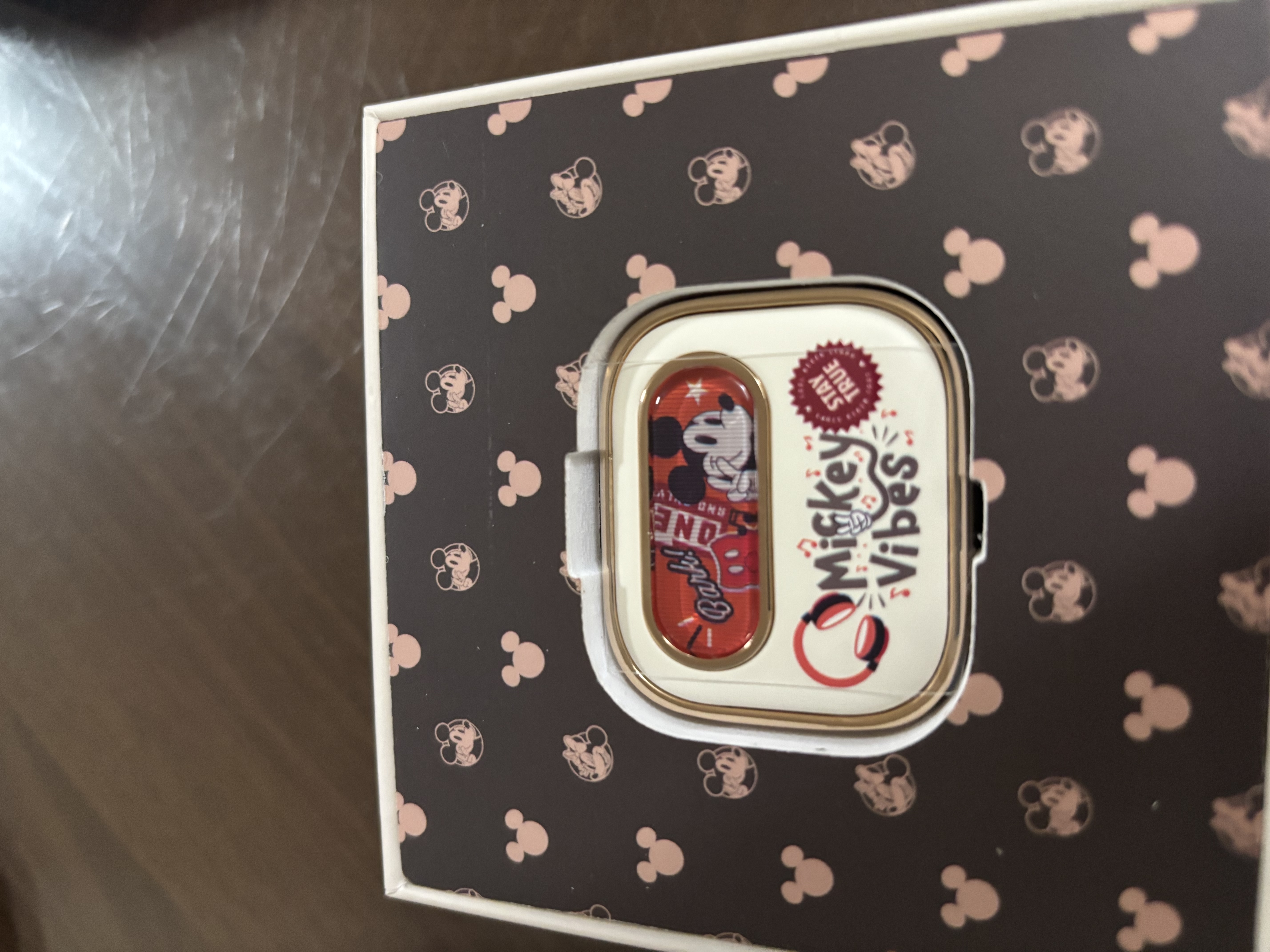 迪士尼（Disney）蓝牙耳机半入耳式炫彩灯光智能降噪超长续航舒适佩戴 高颜值女生闺蜜七夕礼物适用于苹果 Q9米白 实拍图