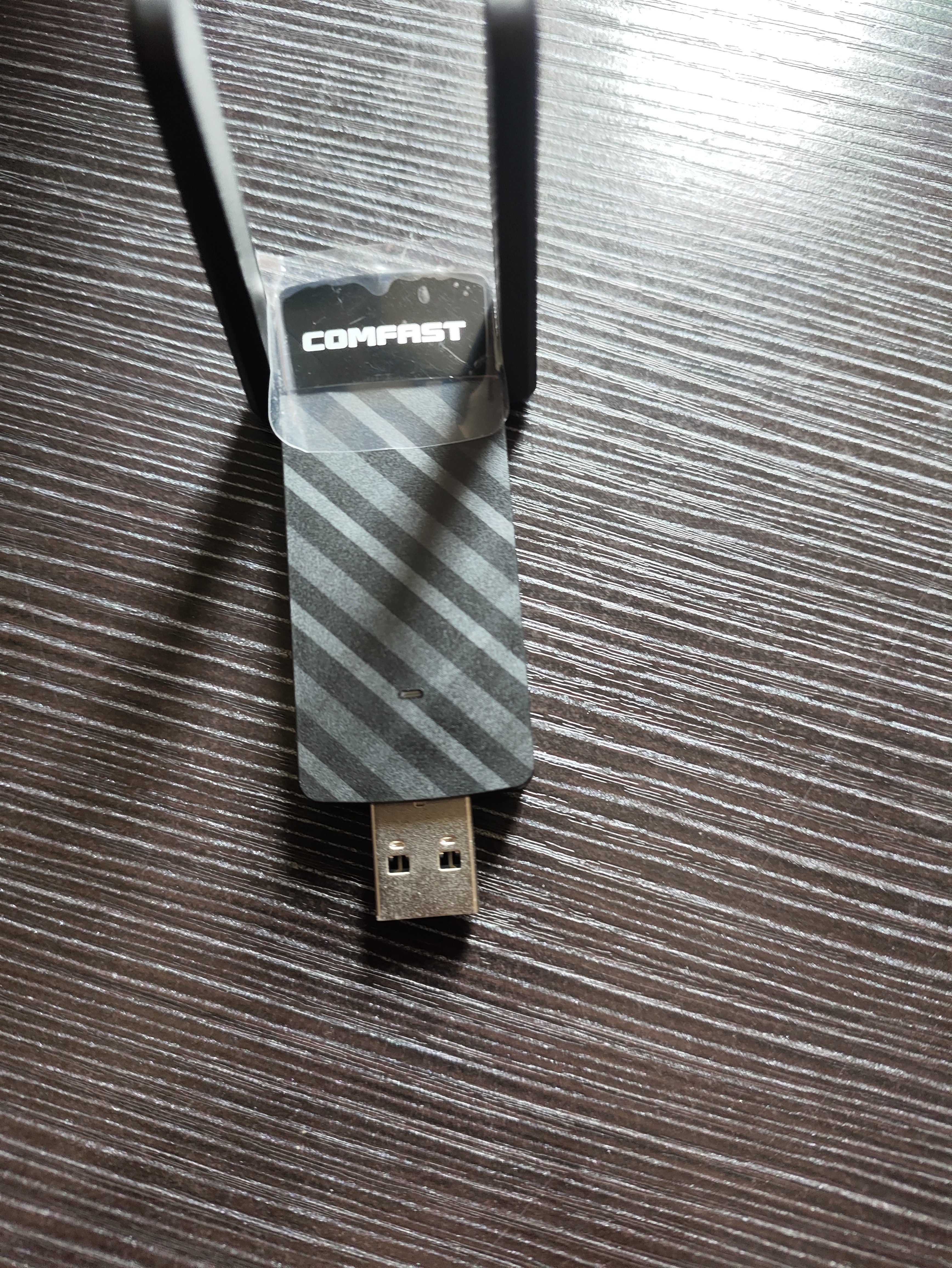 COMFAST双频5G 1300M免驱USB3.0接口无线网卡台式机专用电脑wifi接收器笔记本外置无线网络连接器922AC 实拍图