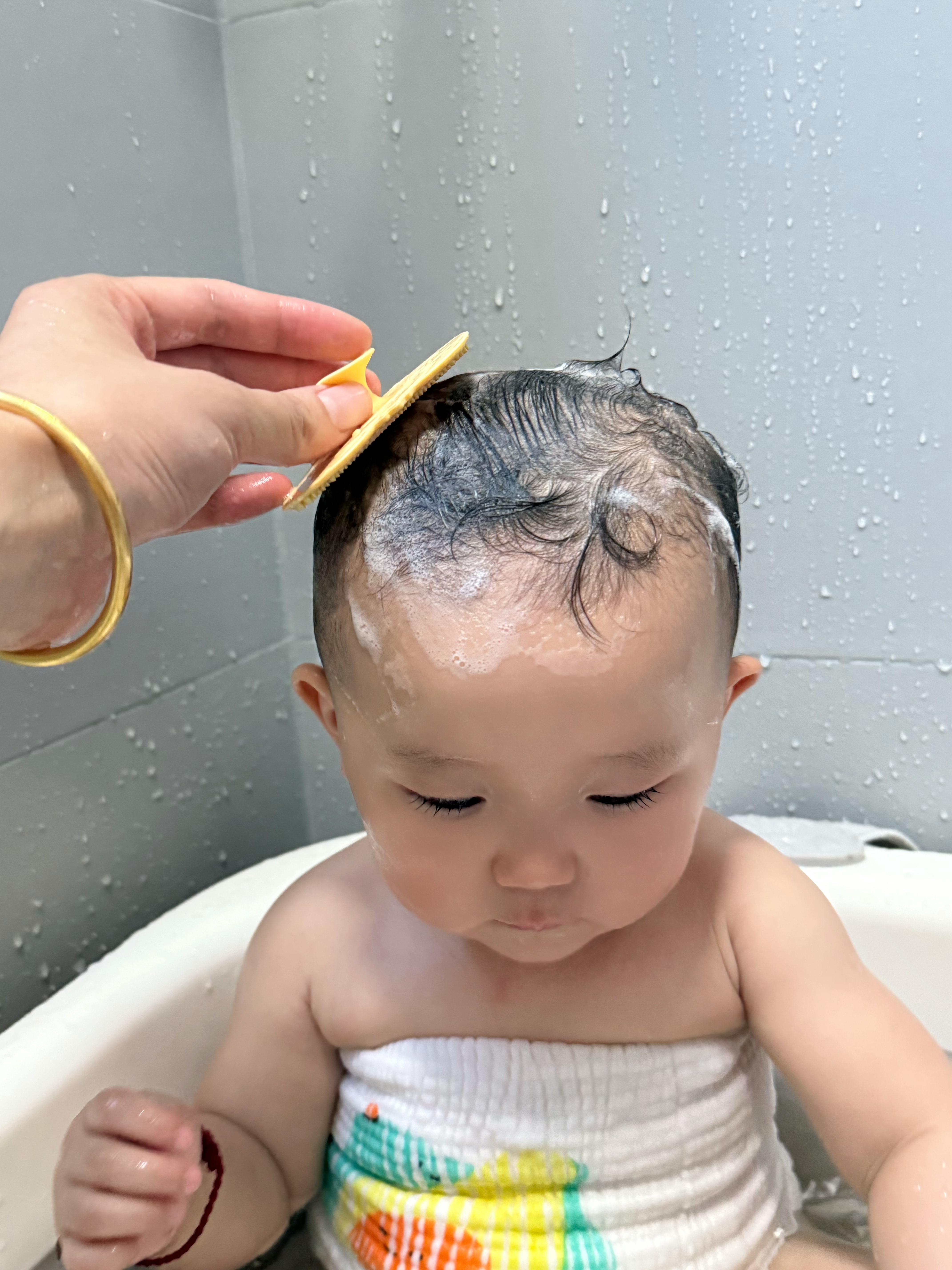 马博士婴幼儿洗头刷硅胶按摩去头垢宝宝洗头神器新生儿搓澡沐浴用品3个 实拍图
