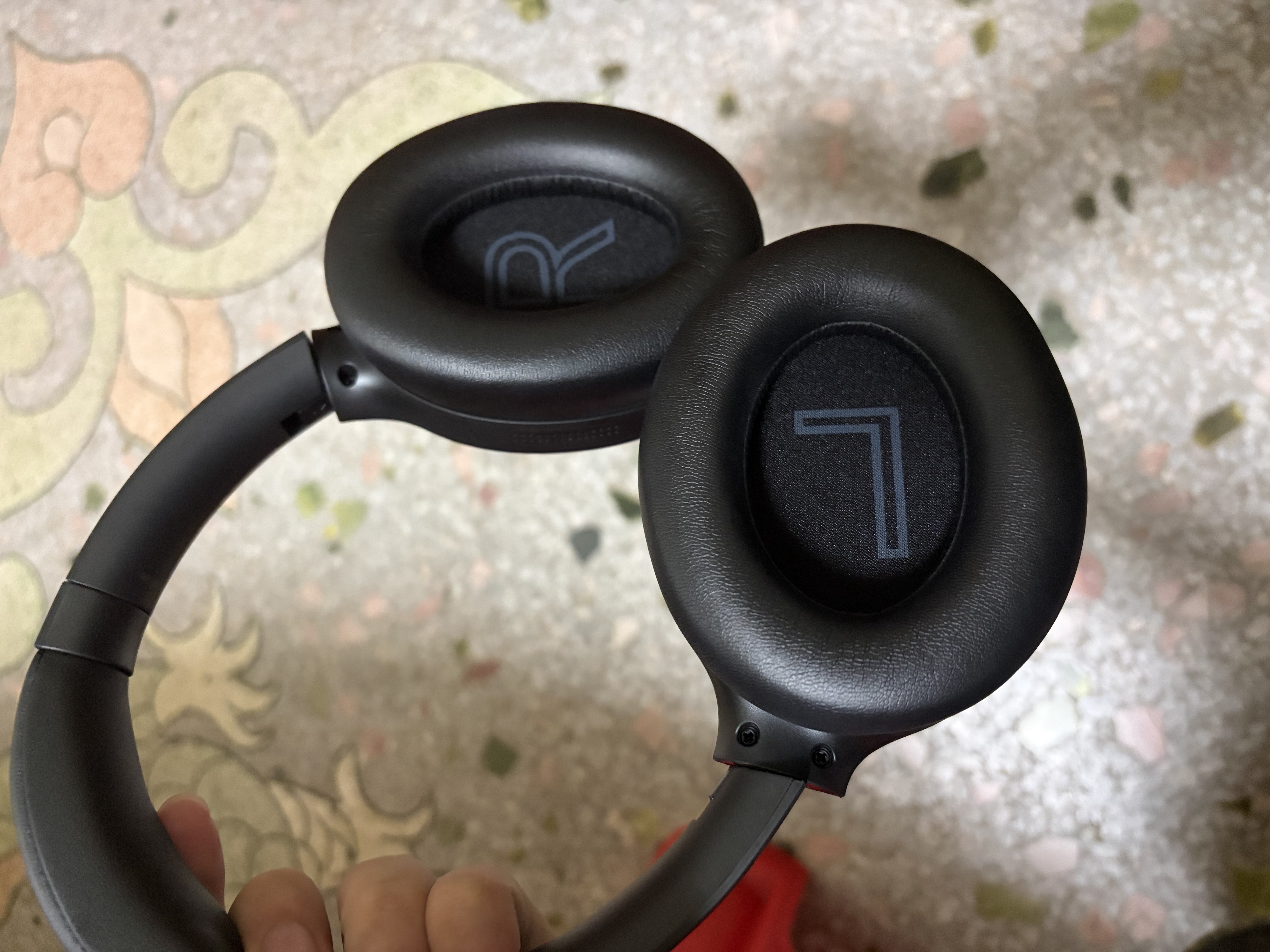 iKF T1 Max 主动降噪头戴式无线蓝牙耳机2026新款蓝牙6.0超长续航有线无线游戏低延迟电竞耳机雅典黑 实拍图