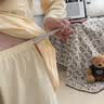 雅特茂月子服纯夏季产后棉孕妇睡衣款产妇待产喂奶哺乳家居服 秋冬款220g（送胸垫）奶酪色9-1450 XL 实拍图