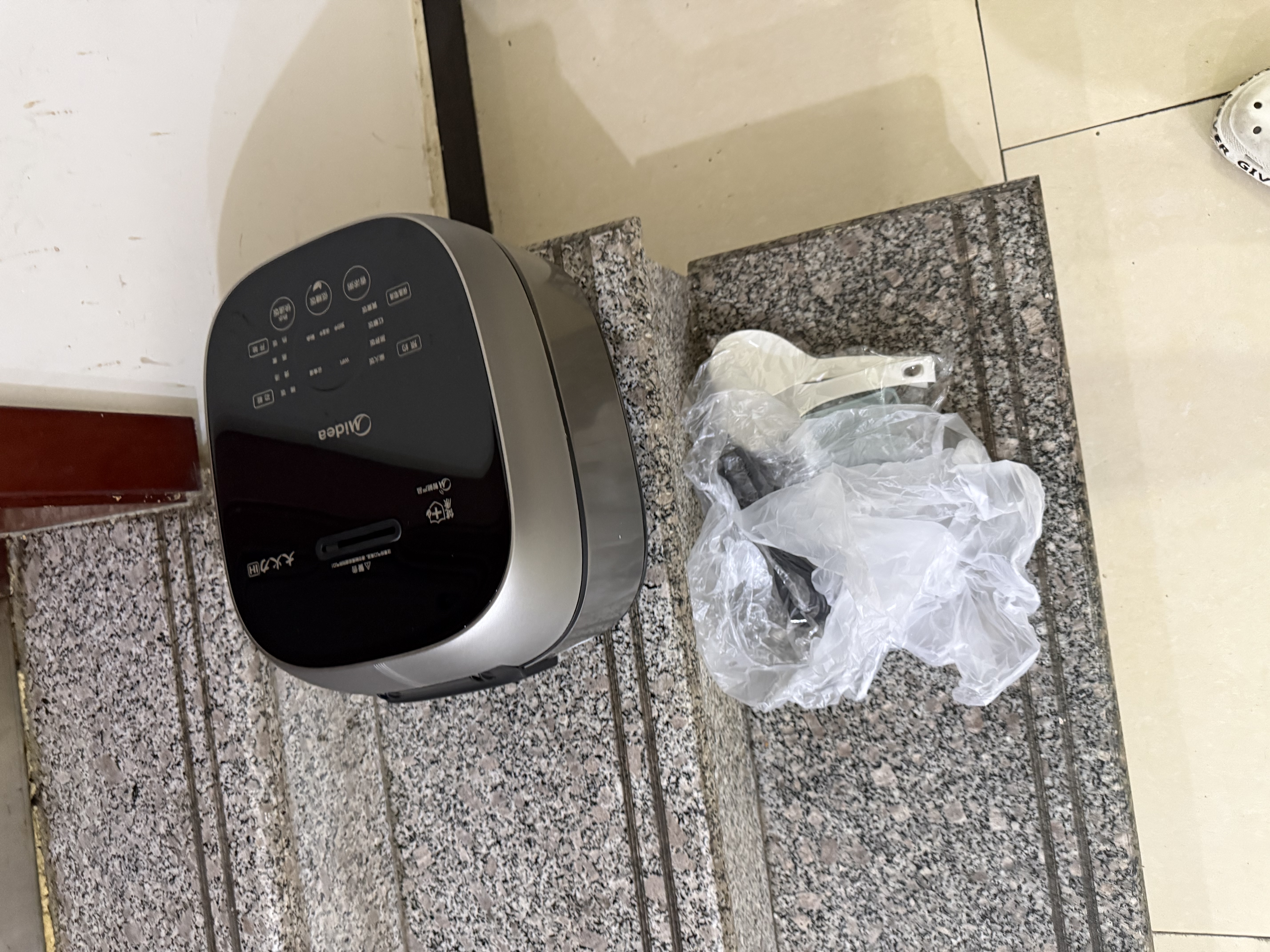 美的（Midea）低糖电饭煲 IH电饭锅立体加热 智能米汤分离沥米饭家用不粘锅4L 低卡降还原糖蒸米饭锅WIFI智控S60 实拍图
