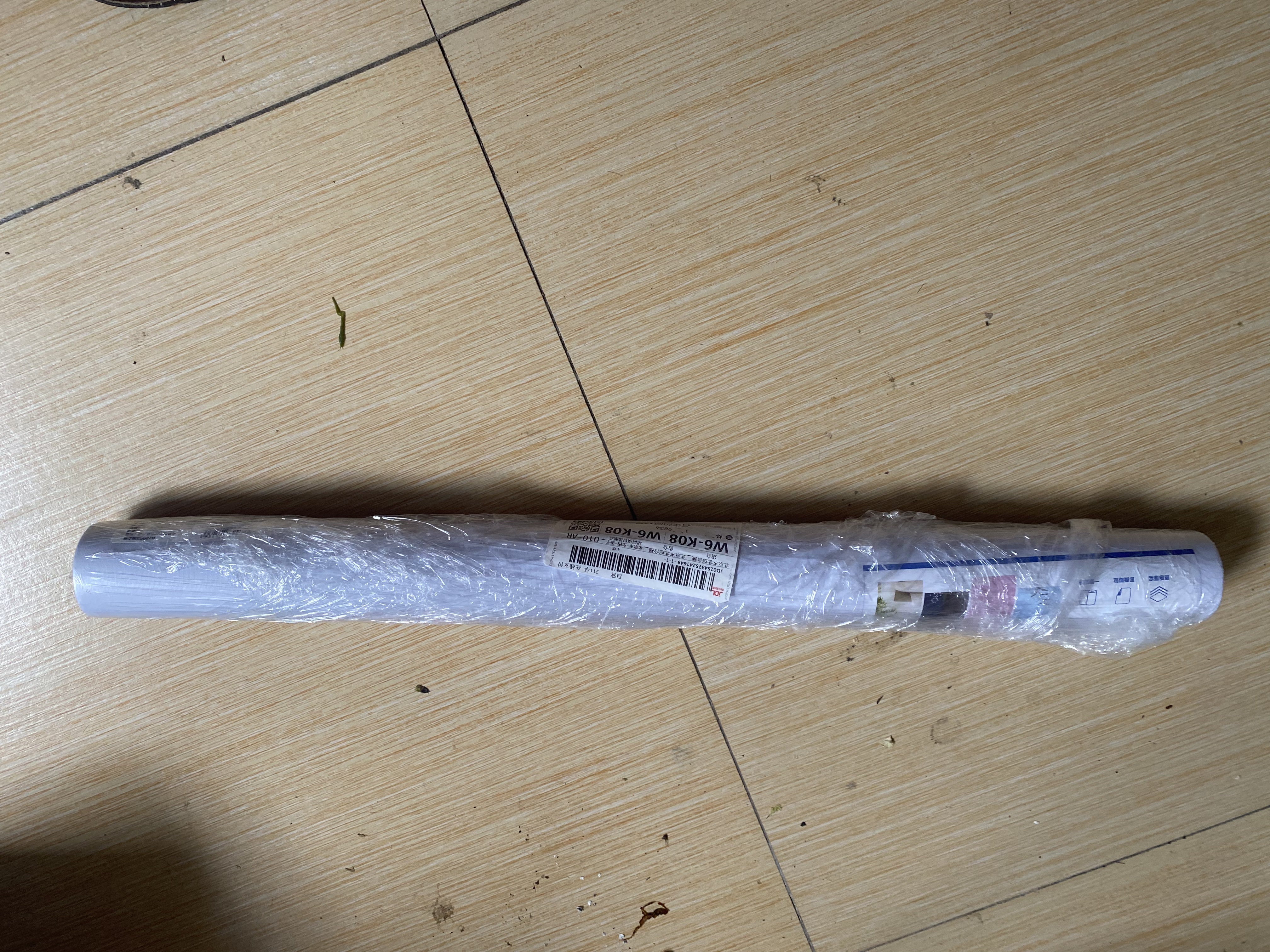 墨斗鱼墙纸贴纸自粘墙贴0.6*10米 腻子白 防水防潮卧室装饰翻新遮瑕壁纸 实拍图
